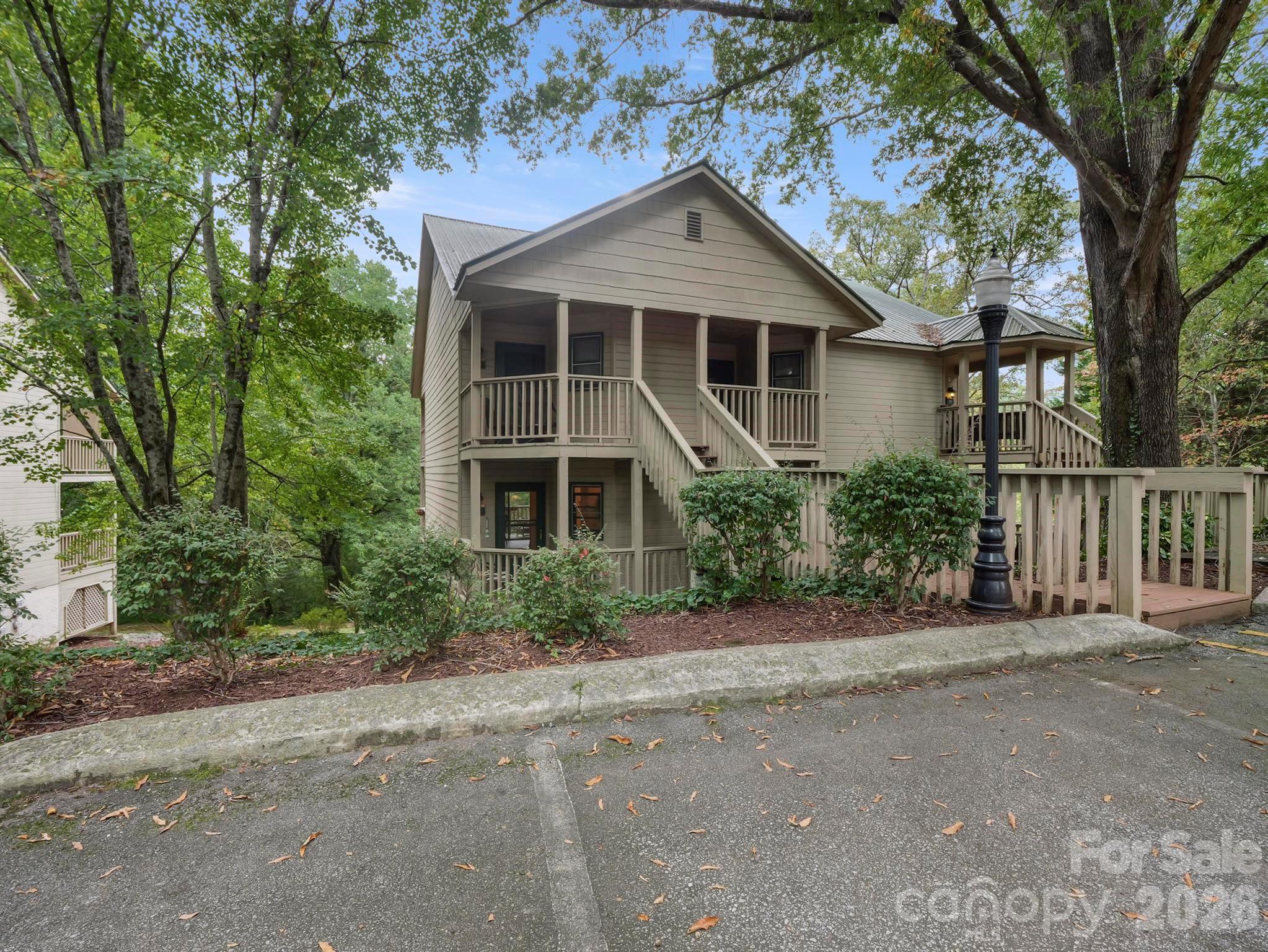 Rumbling Bald on Lake Lure - Residential