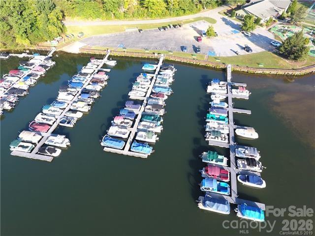 Rumbling Bald on Lake Lure - Residential