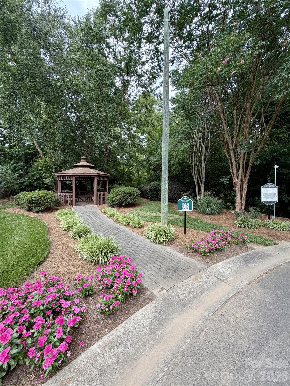 Riverview - Residential