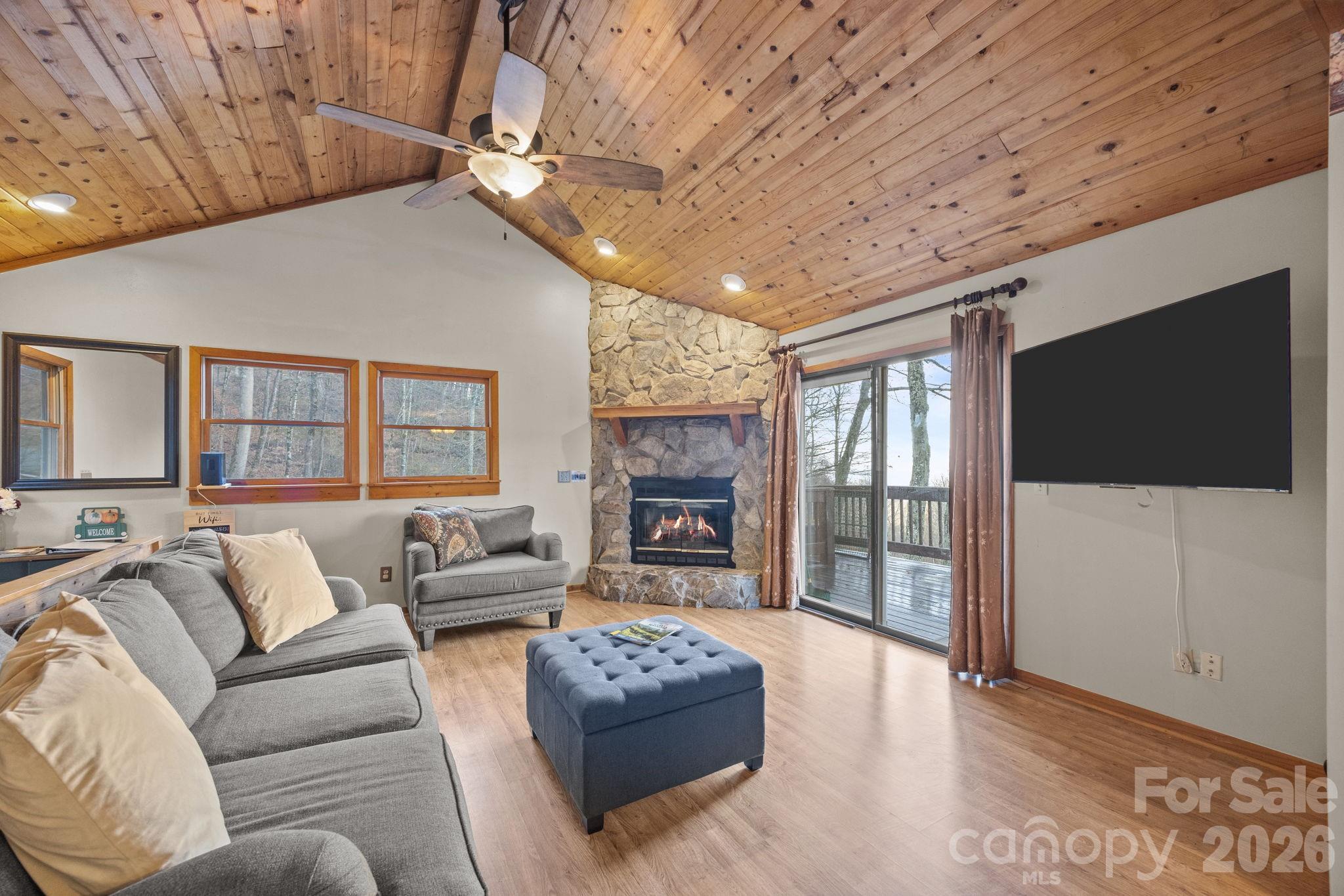 Cranberry Falls - Residential