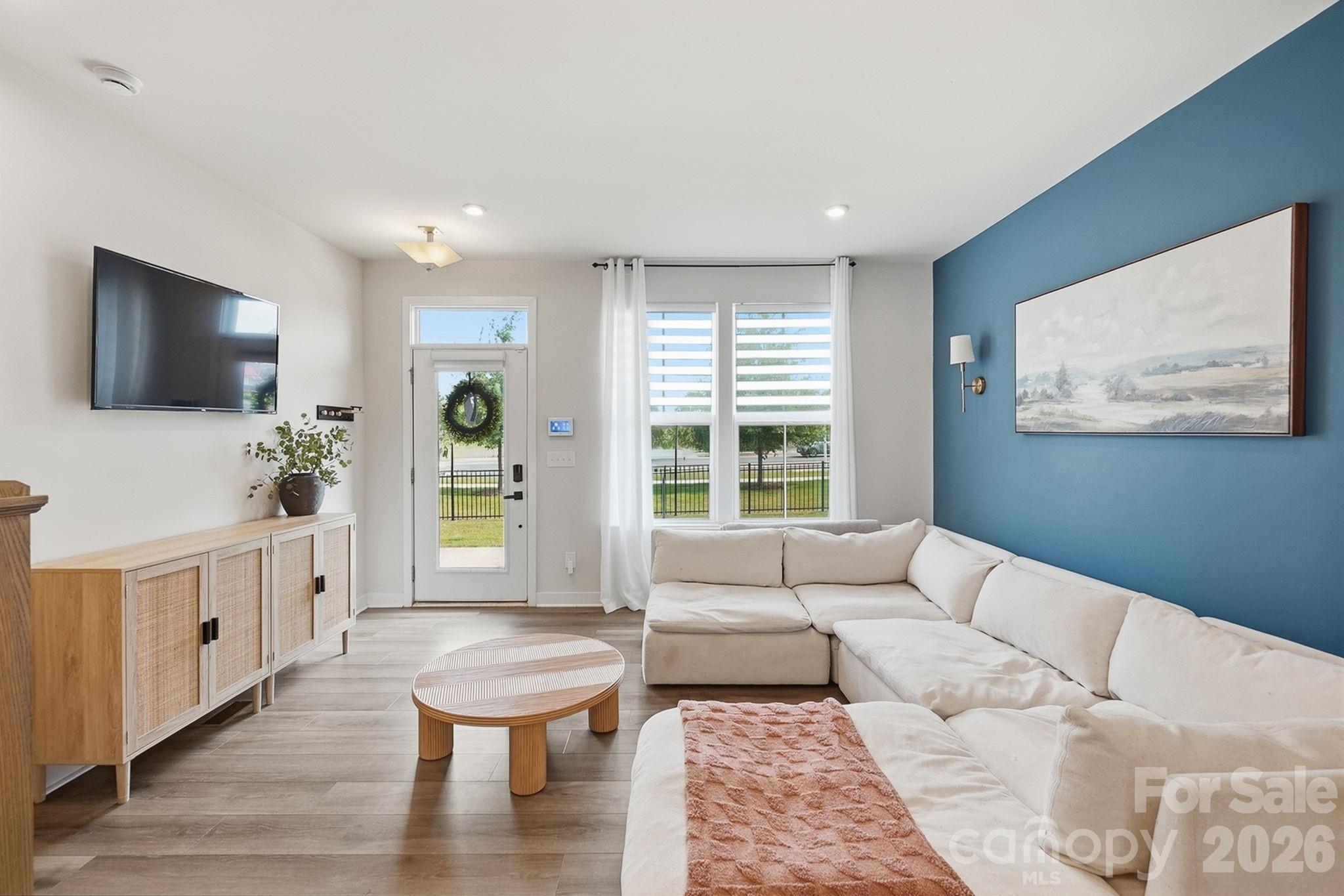 Southrail Station - Residential