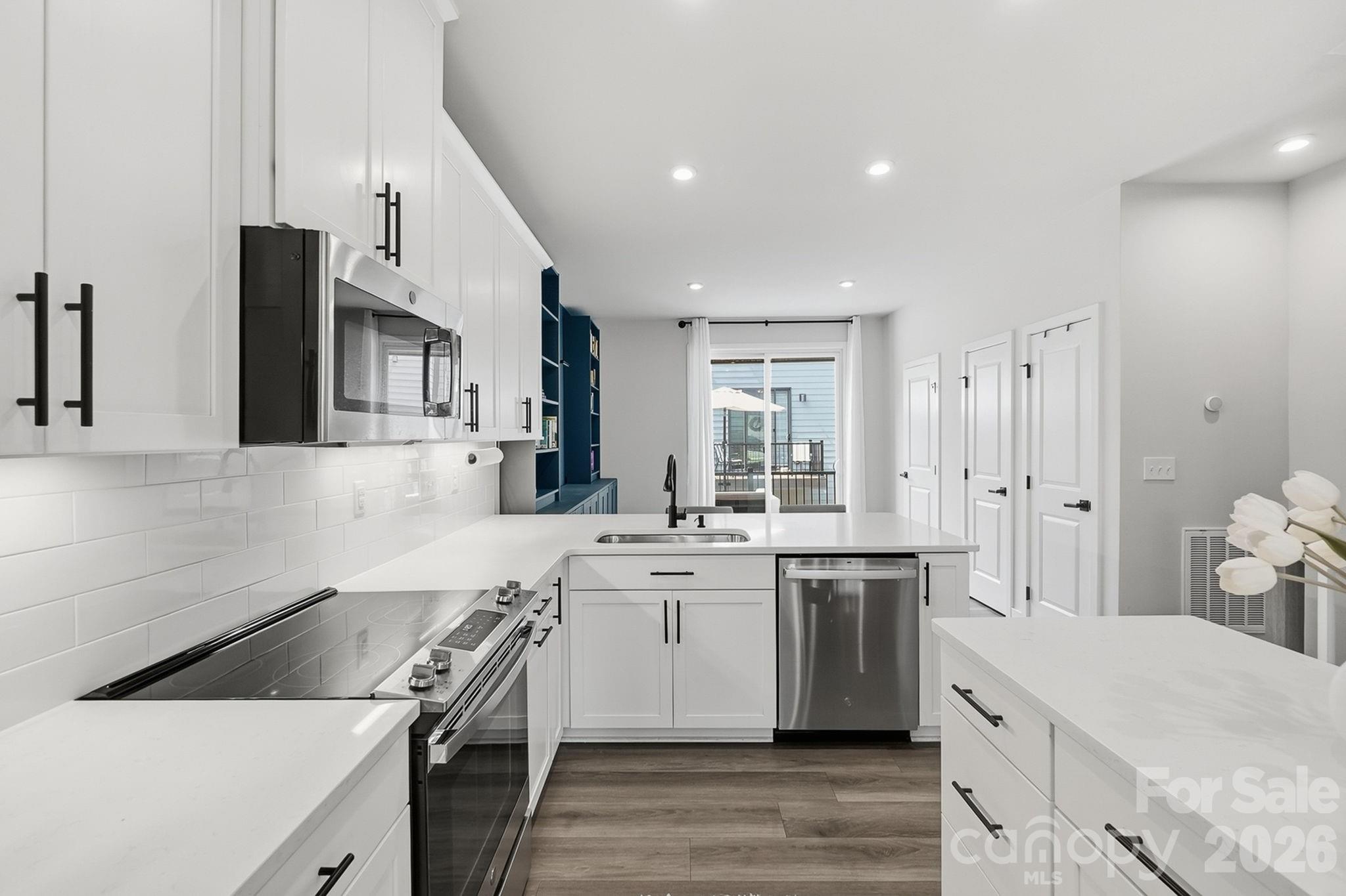 Southrail Station - Residential