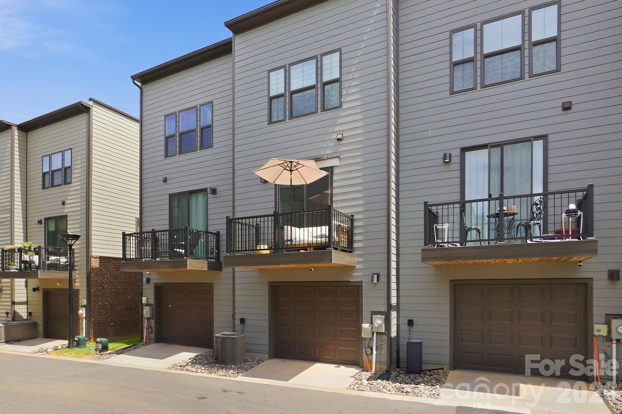 Southrail Station - Residential