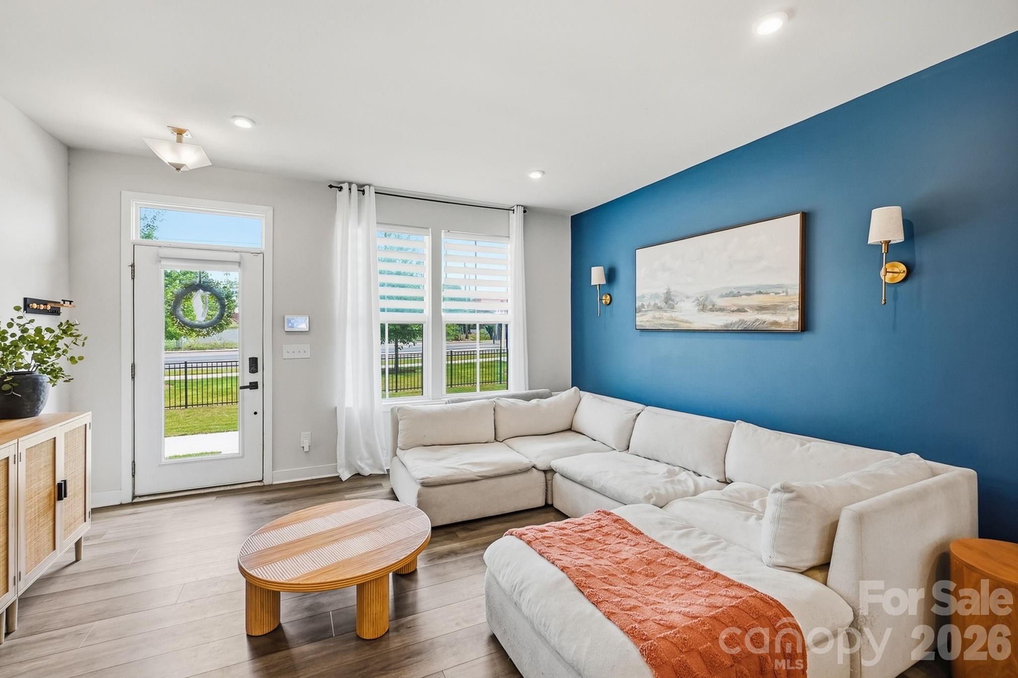 Southrail Station - Residential