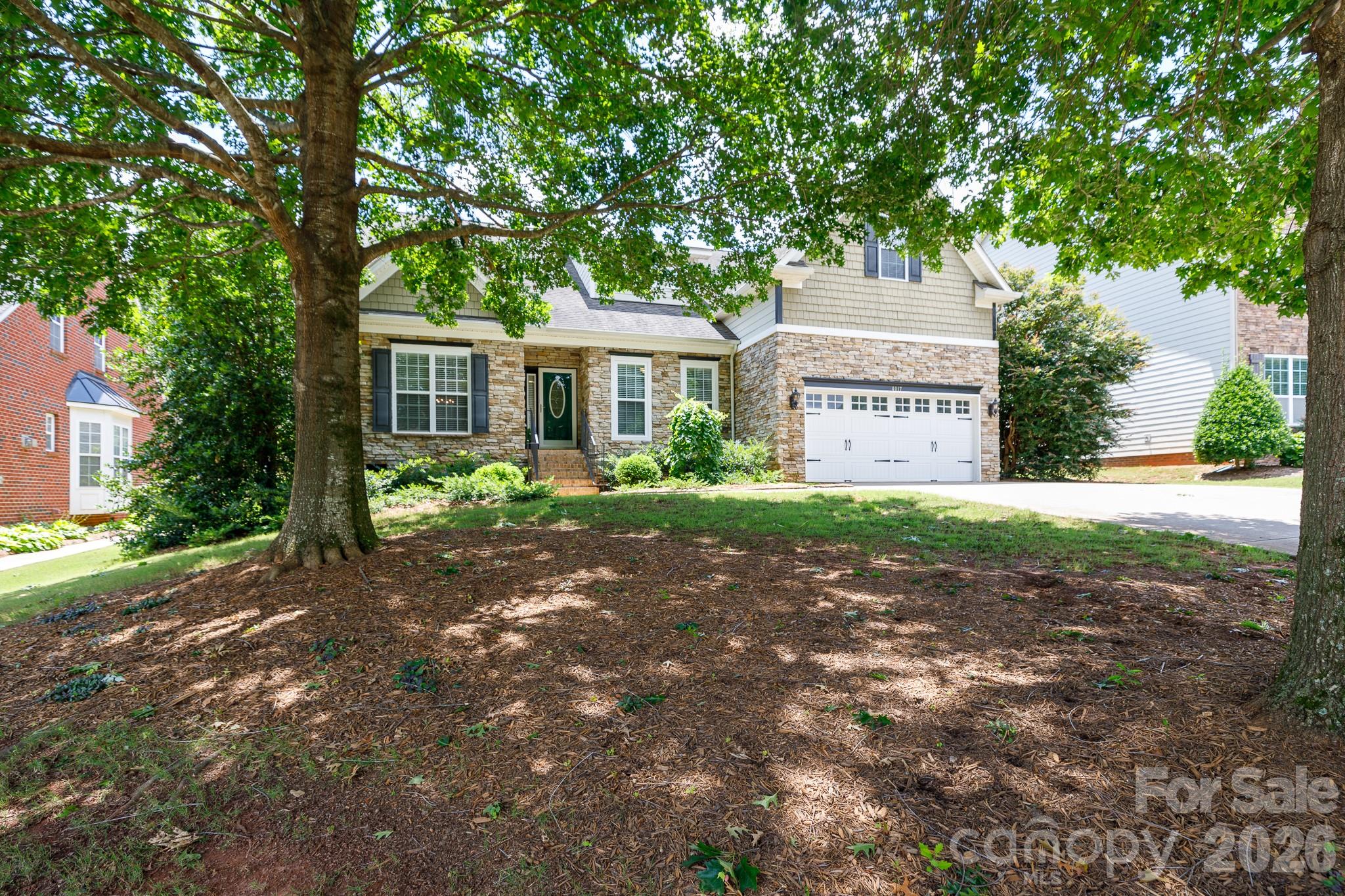 Shelly Woods - Residential