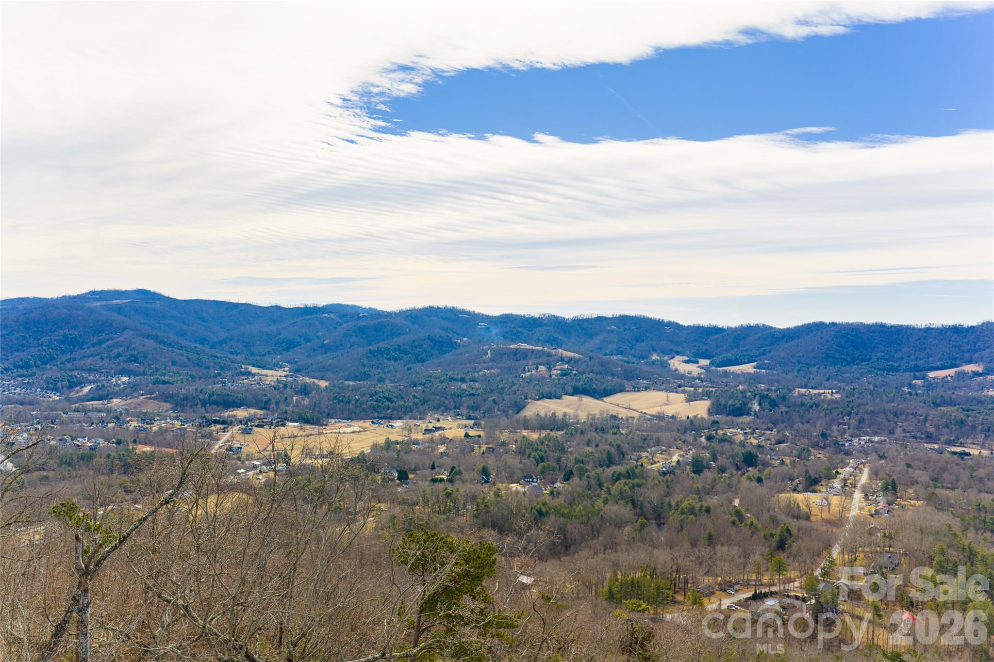 Hamburg Mountain - Land