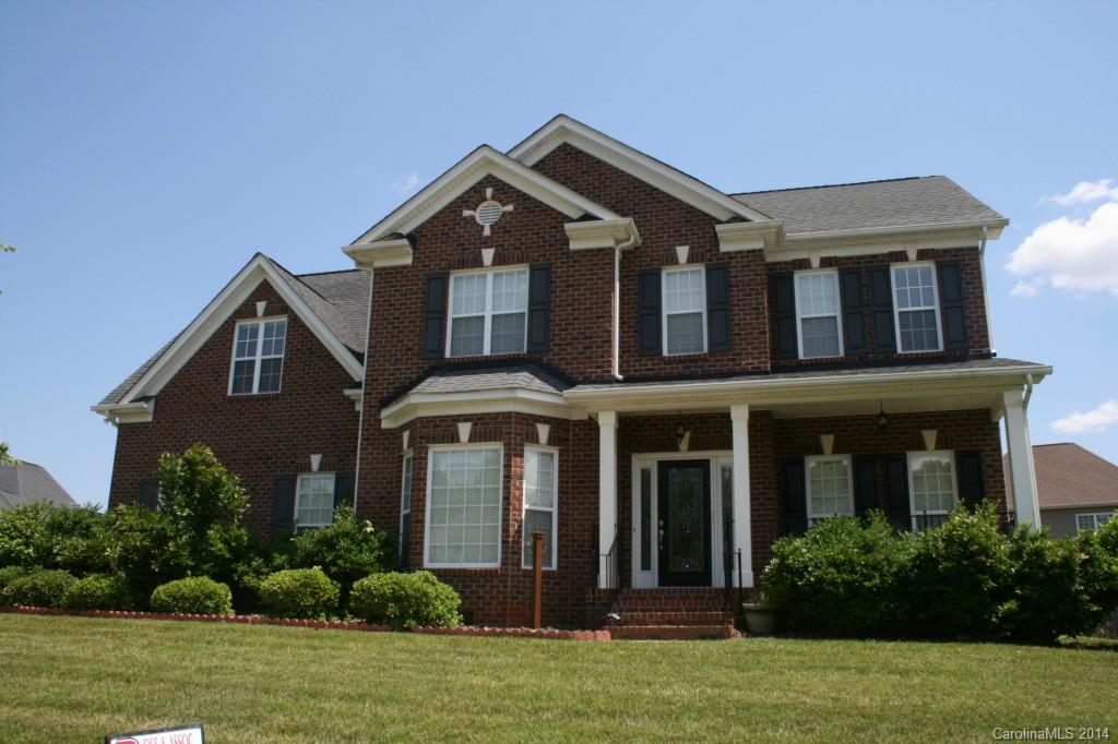 Stately Two Story Dream Home, formal foyer & Dr, spacious family room with FP, wood floors, ceramic, granite counter tops, luxury KT, master suite with upgrades, dual vanity, garden tub/sep shower, nice wood working throughout!  Excellent schools and neighborhood!  Cozy covered porch, deck, 10x14 building, NO HOA, safe community & more!