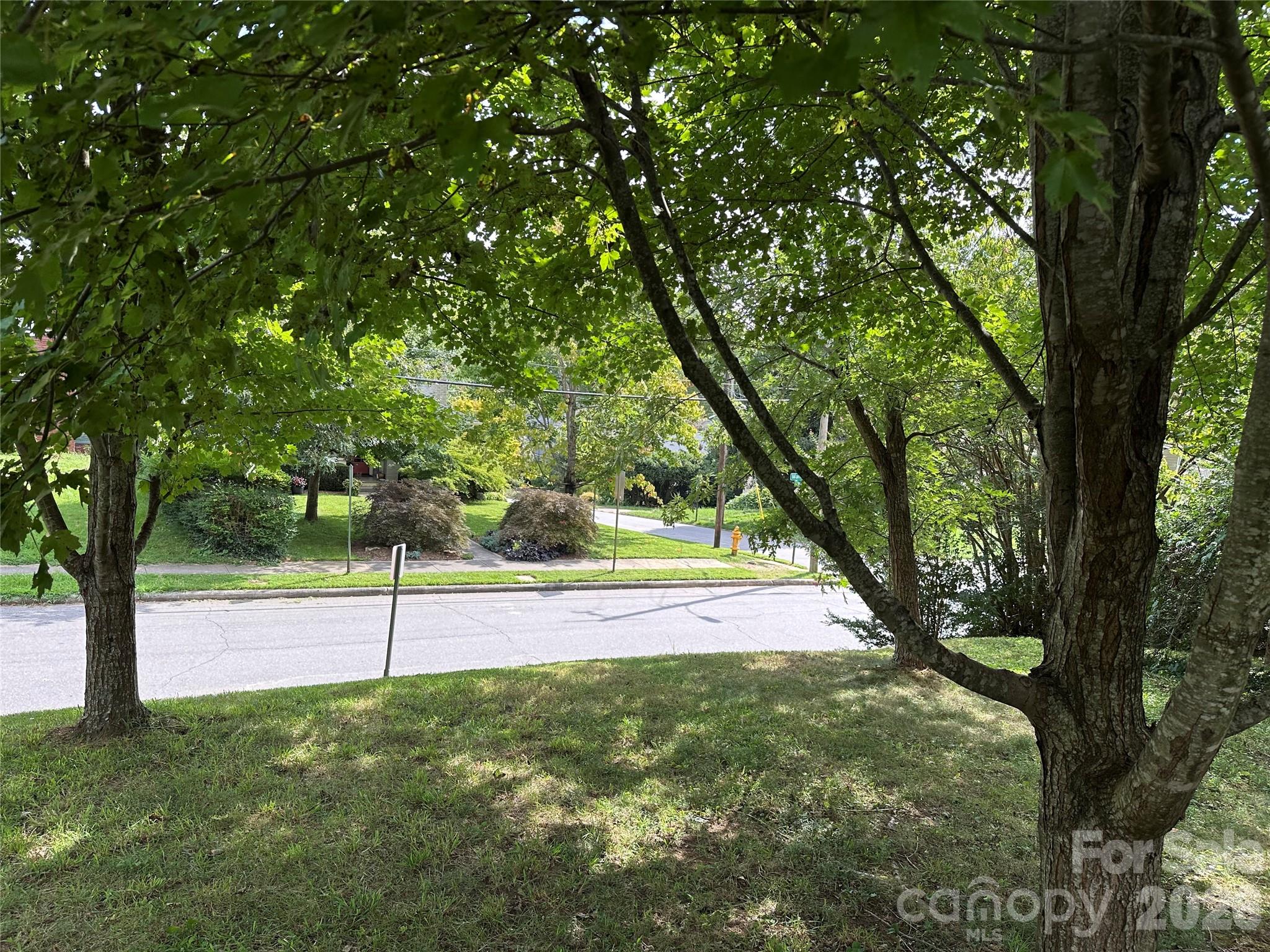 Edgewood Place - Land
