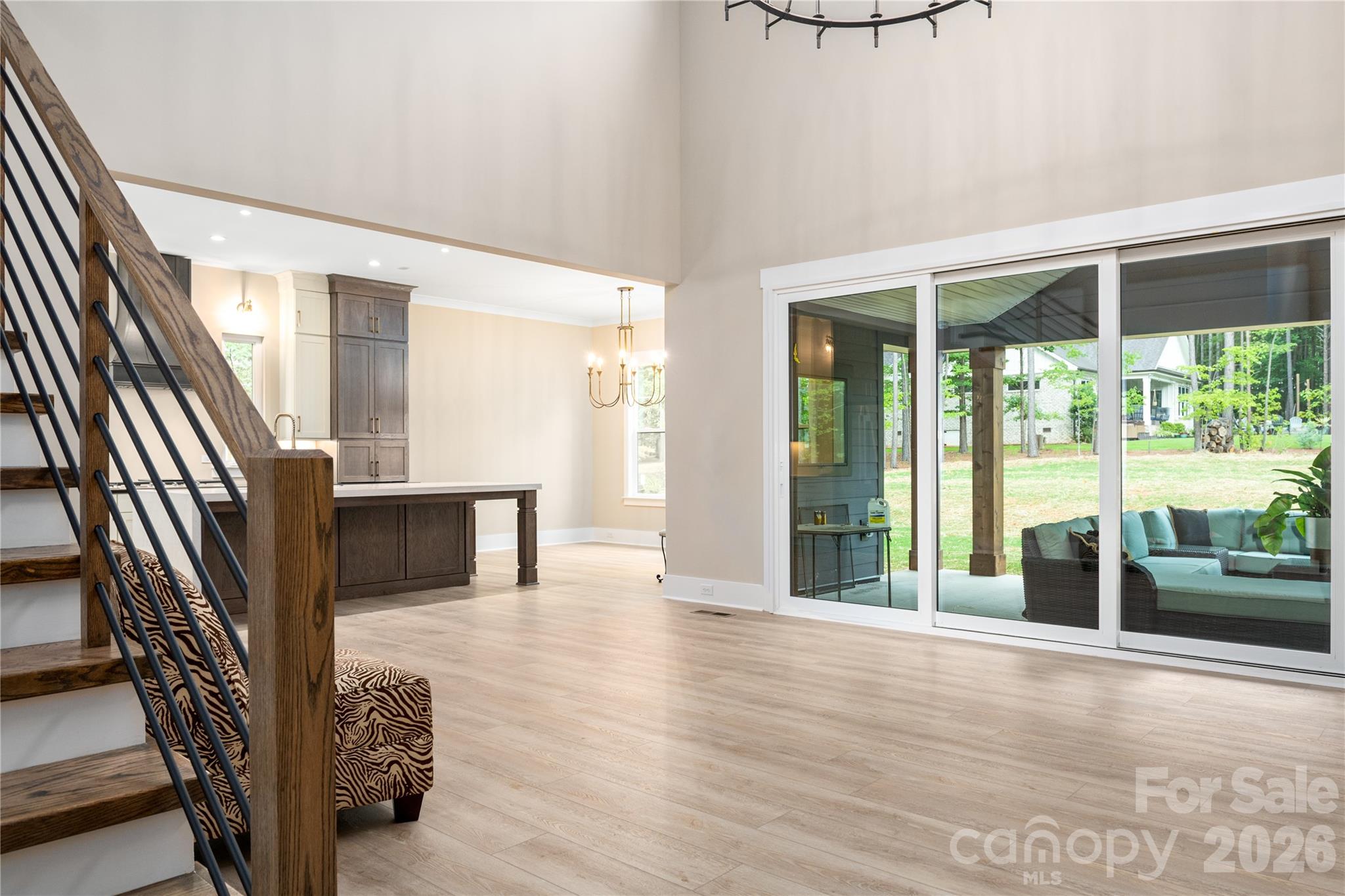 Mirror Lake - Residential