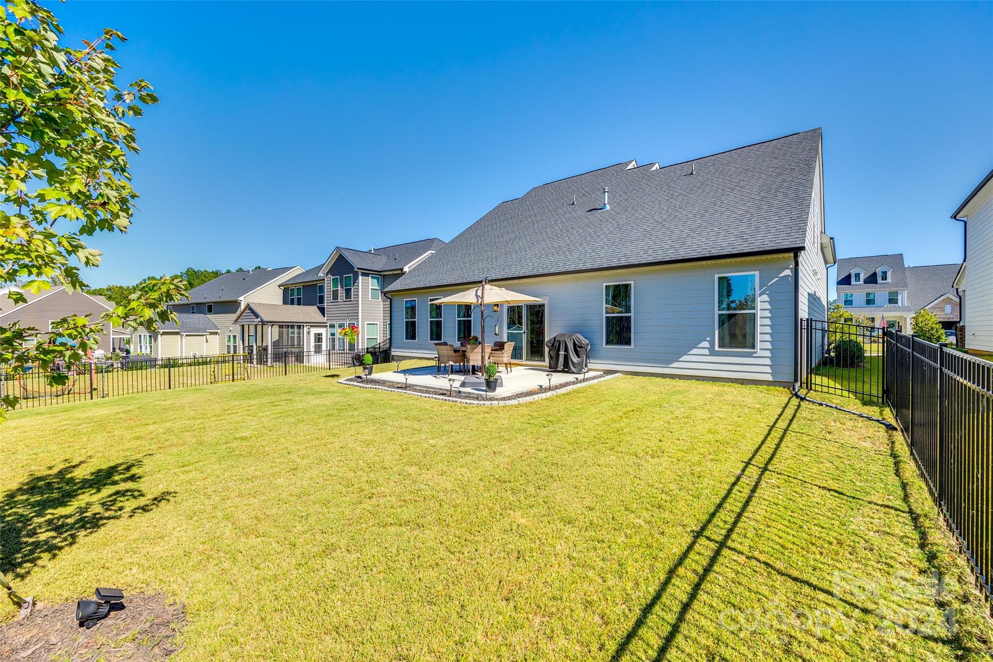 Paddlers Cove - Residential