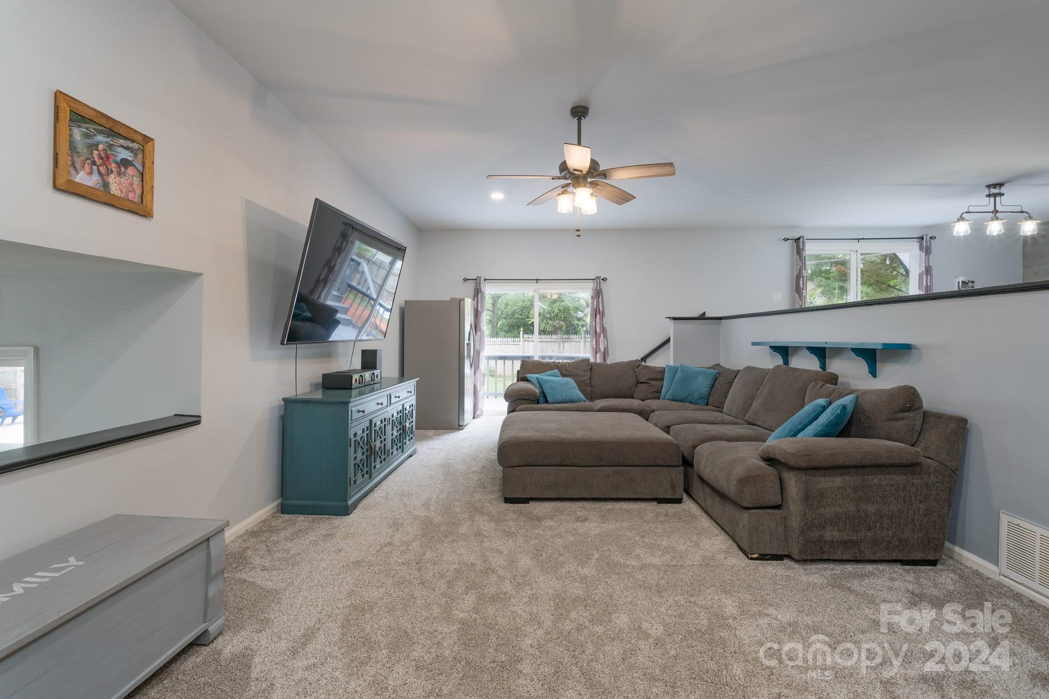 Tega Cay - Residential