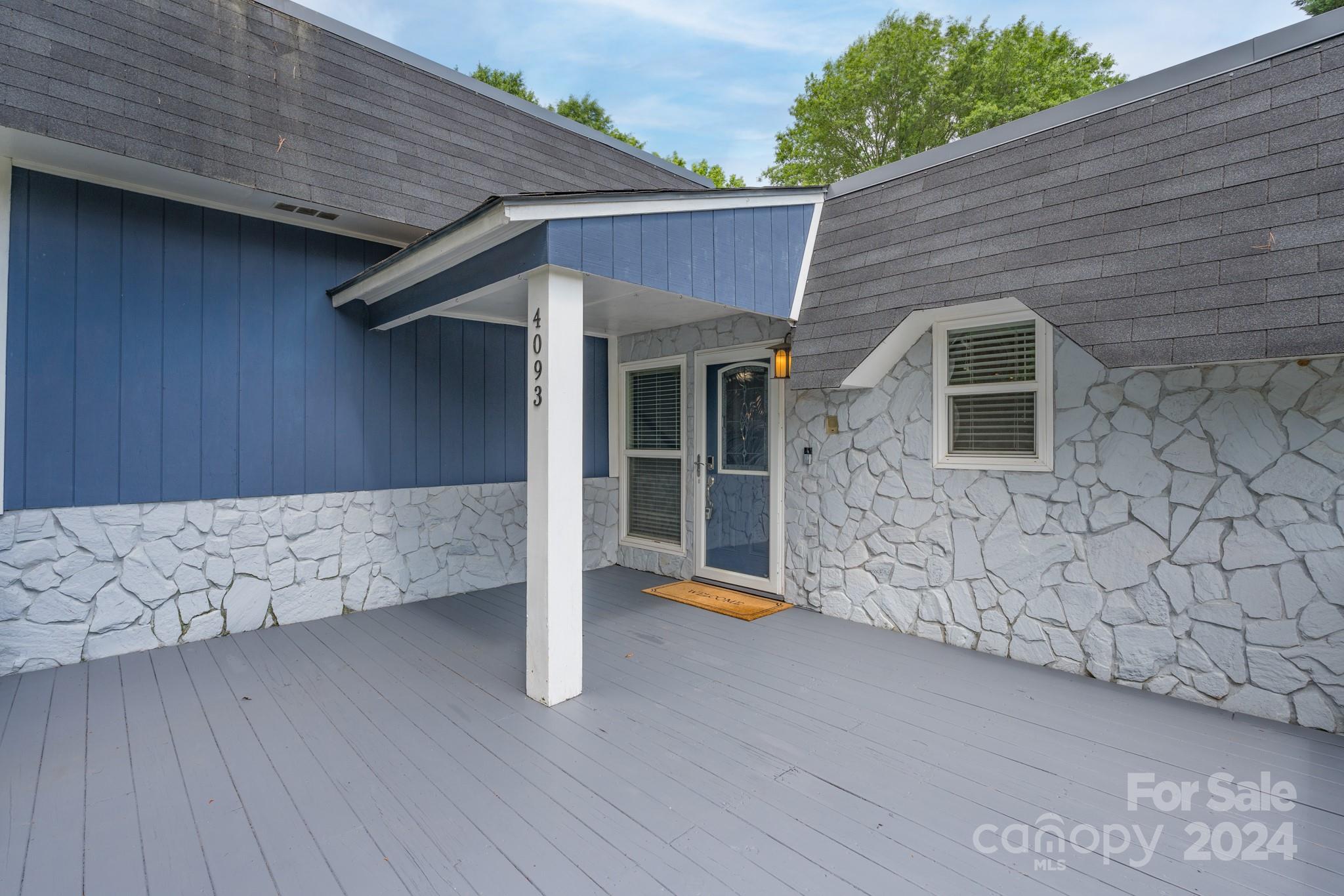 Tega Cay - Residential