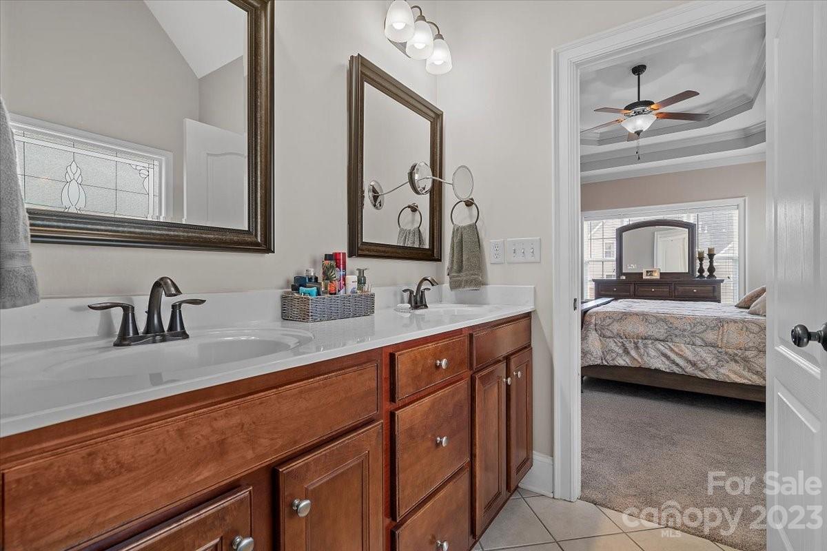 Seven Oaks - Residential