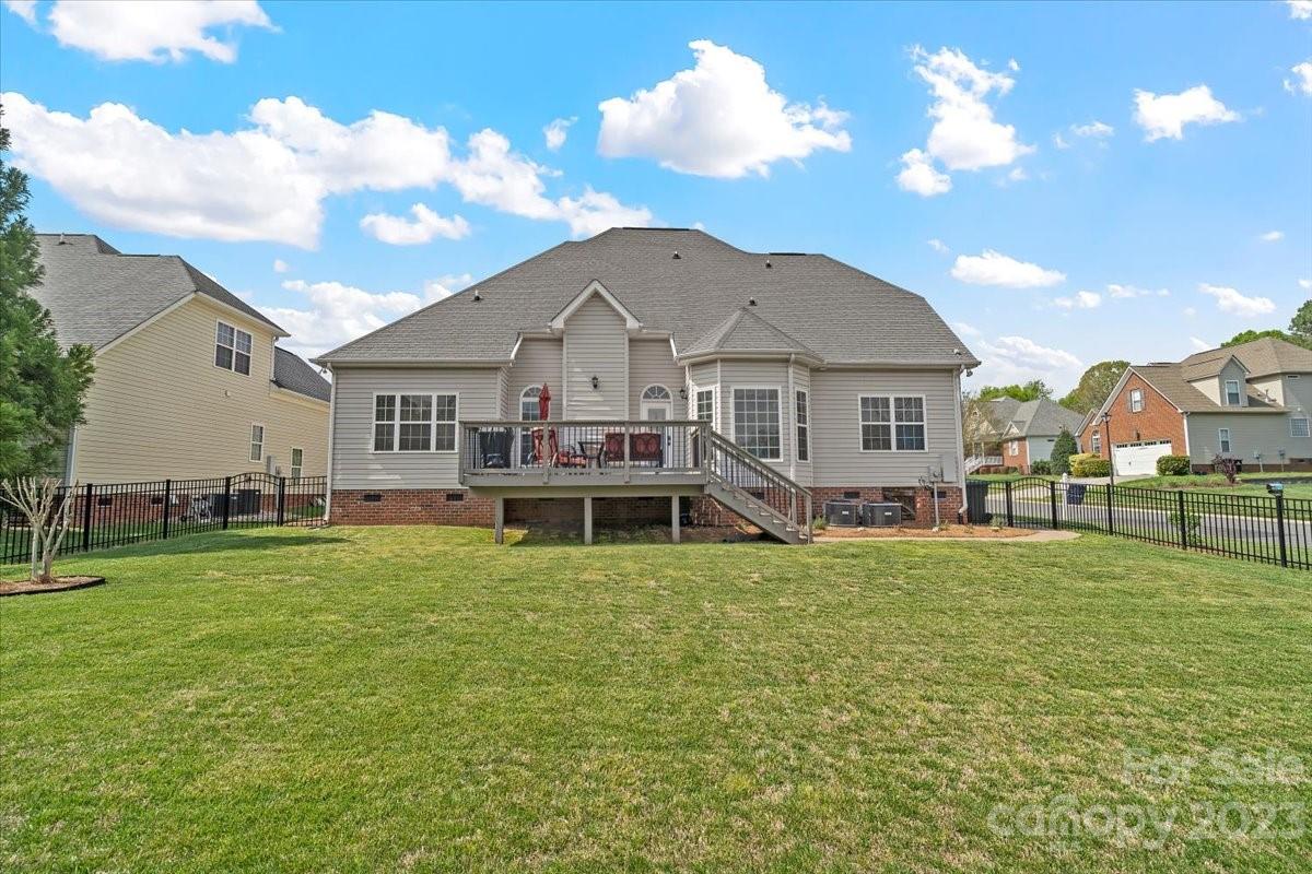 Seven Oaks - Residential