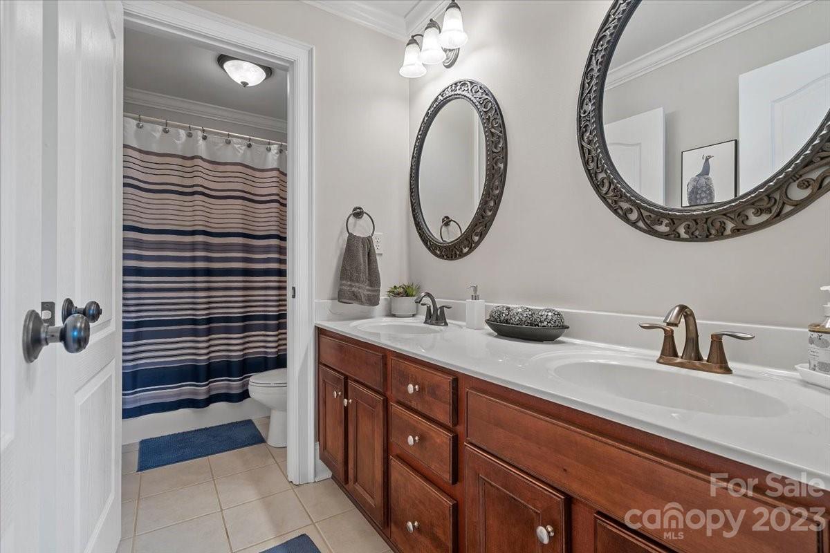 Seven Oaks - Residential