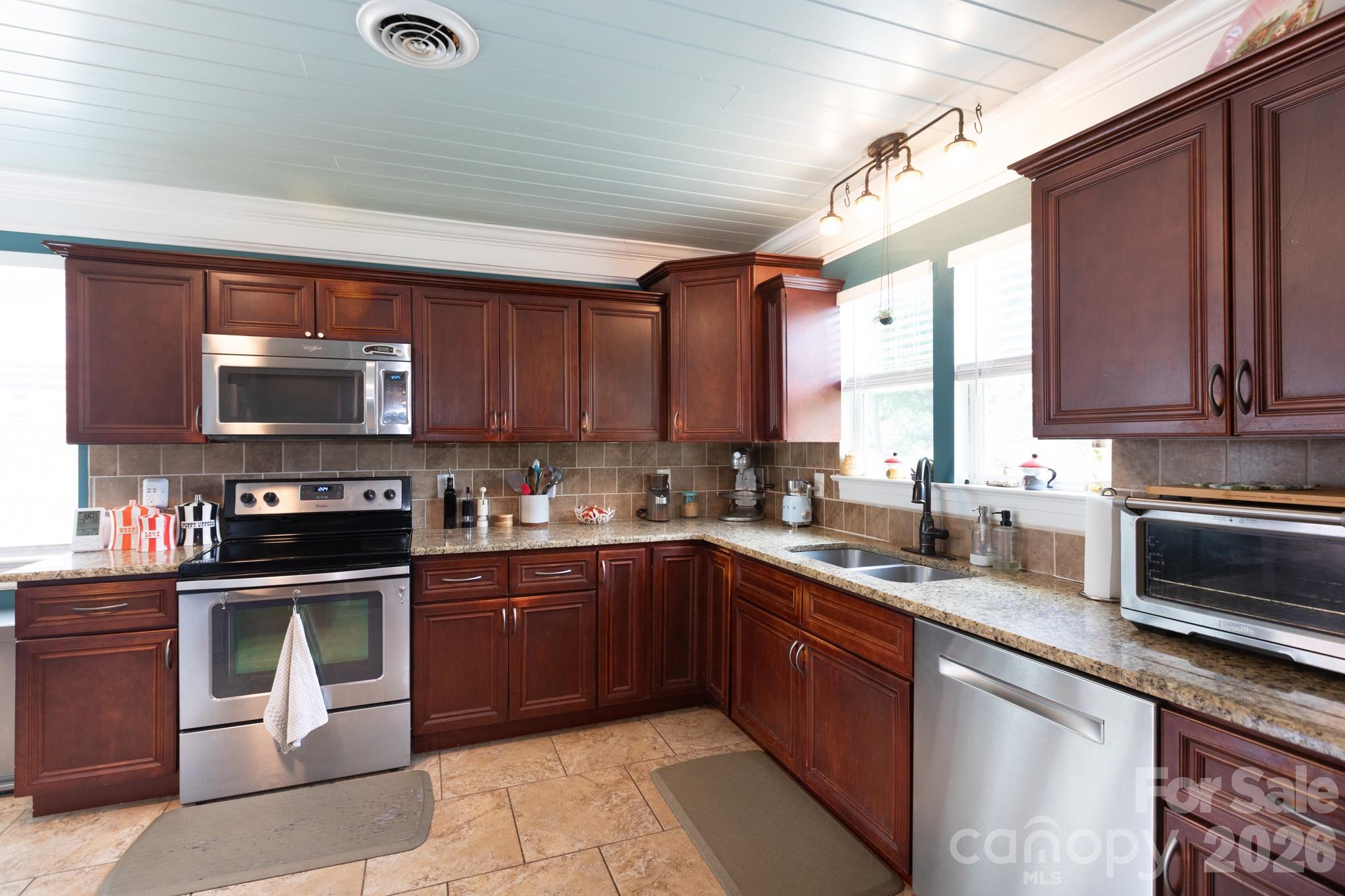 Medford Acres - Residential