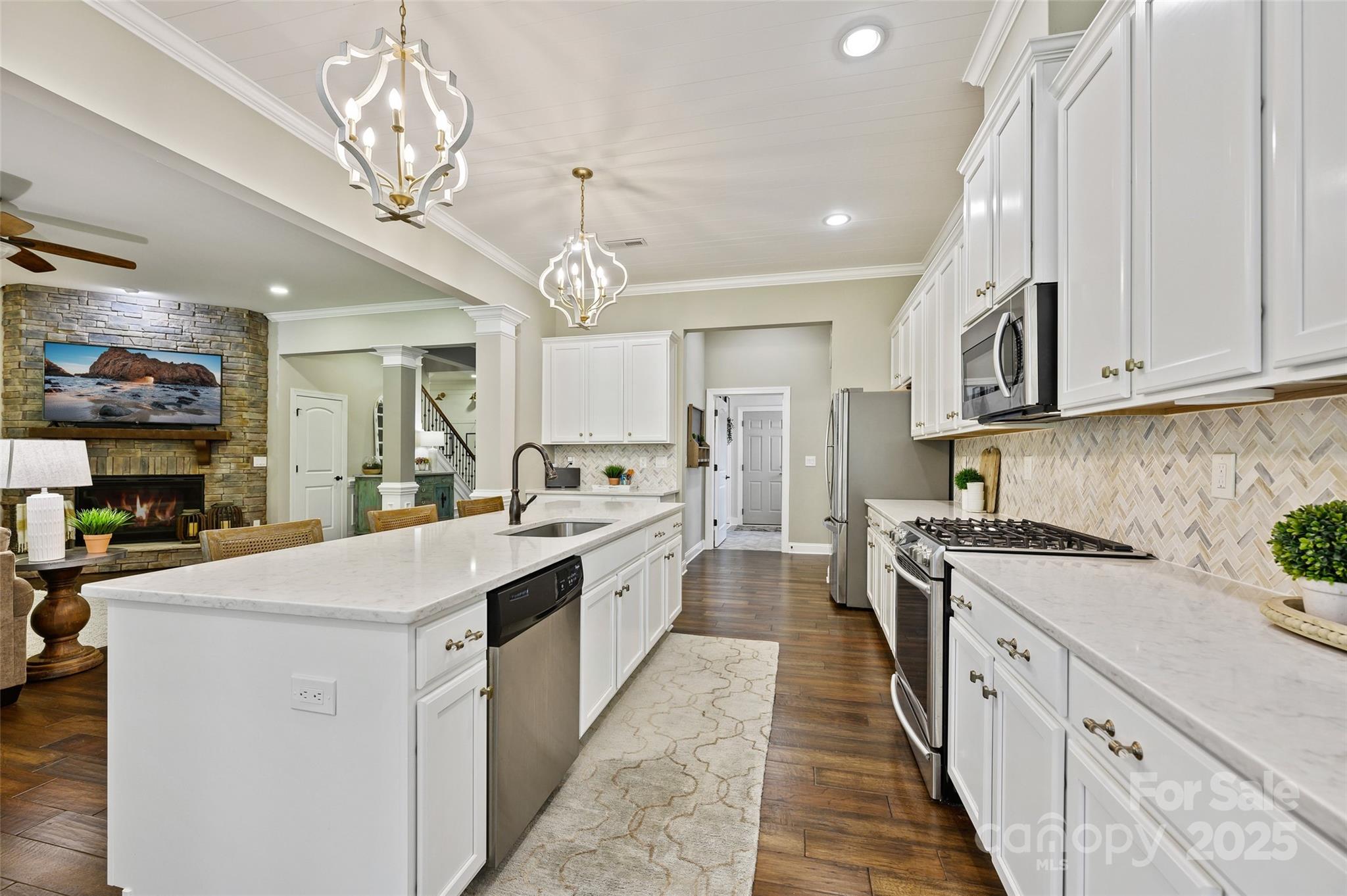 Barber Rock - Residential