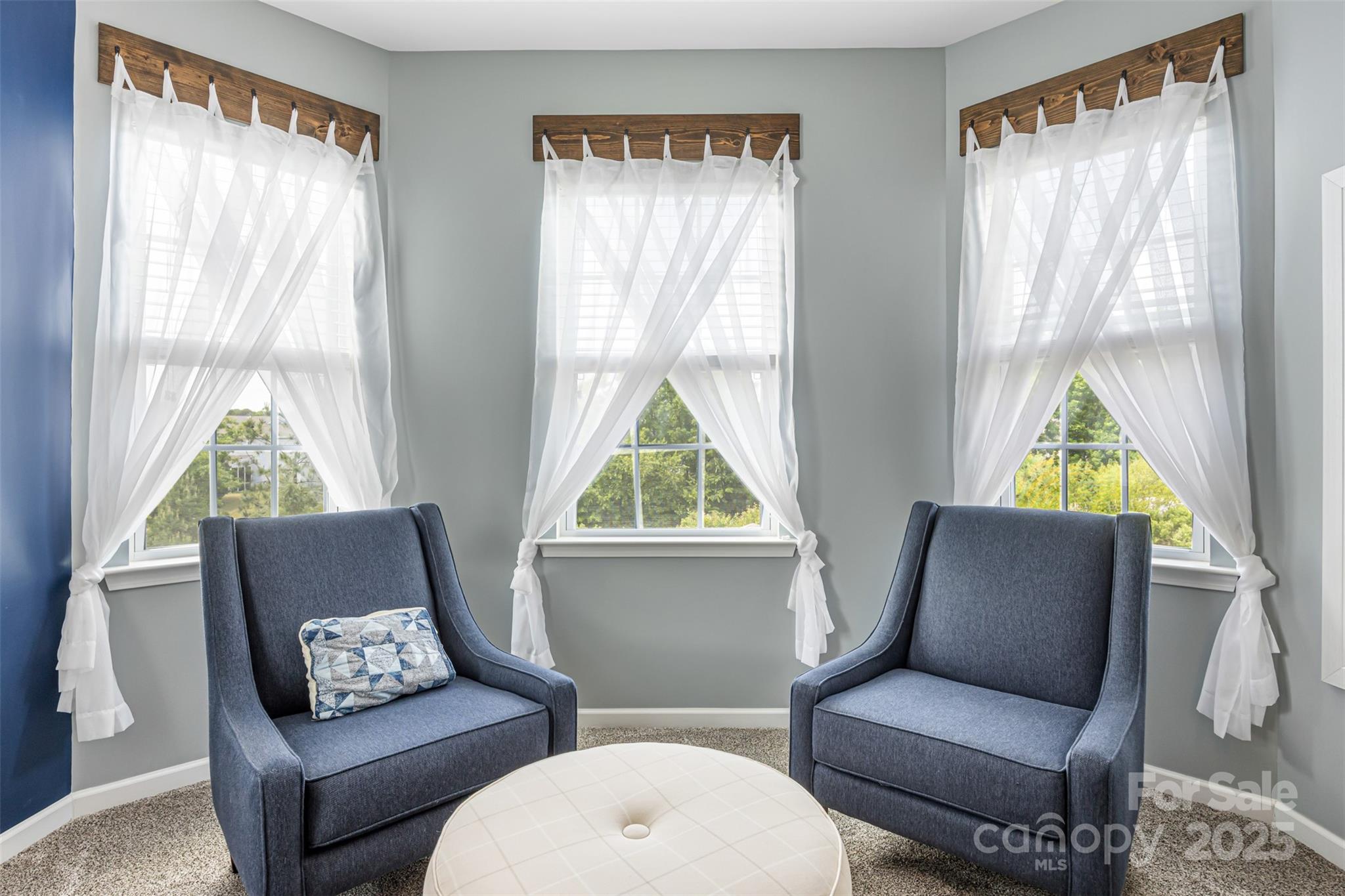Hawks Creek - Residential