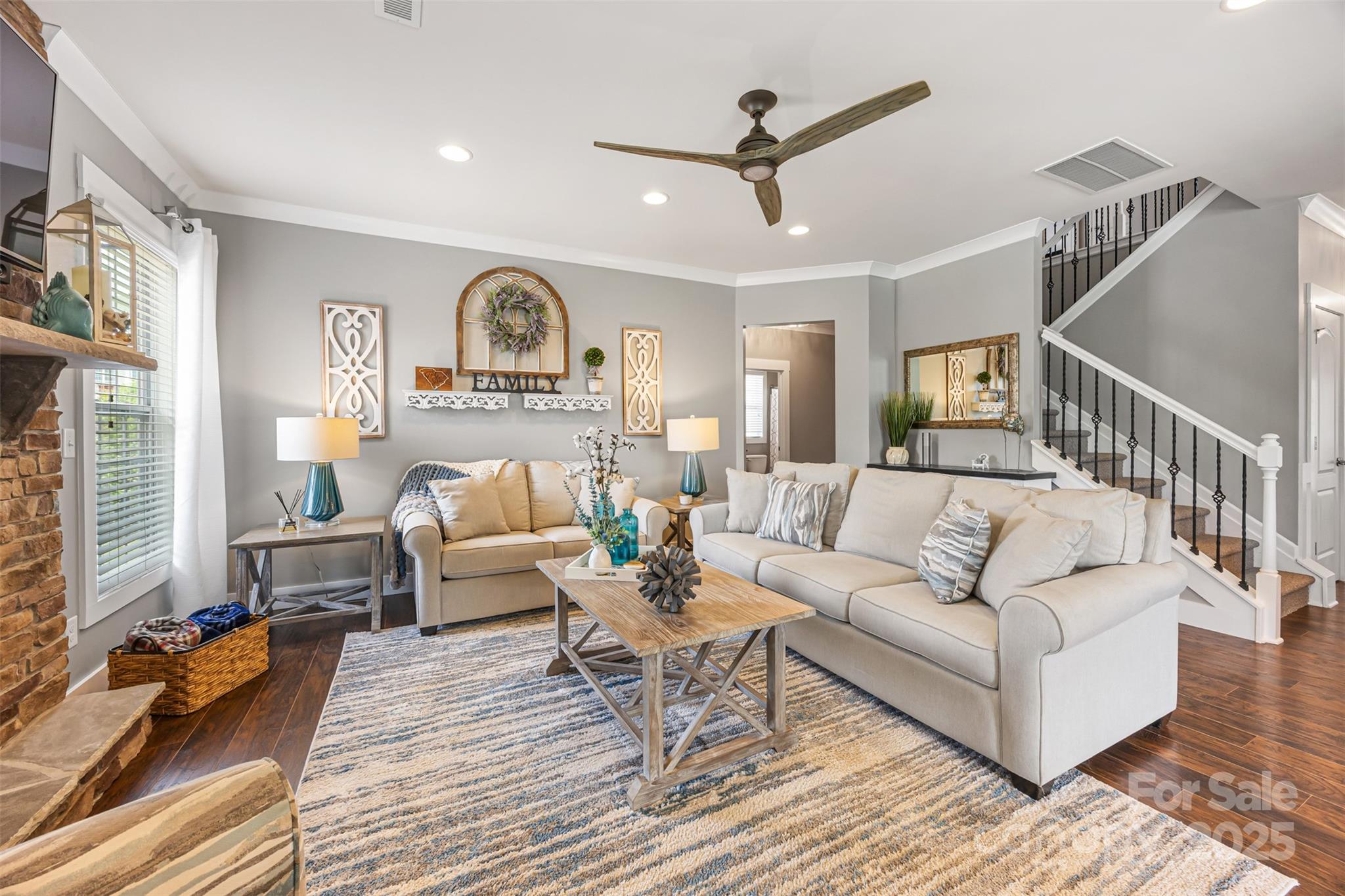 Hawks Creek - Residential