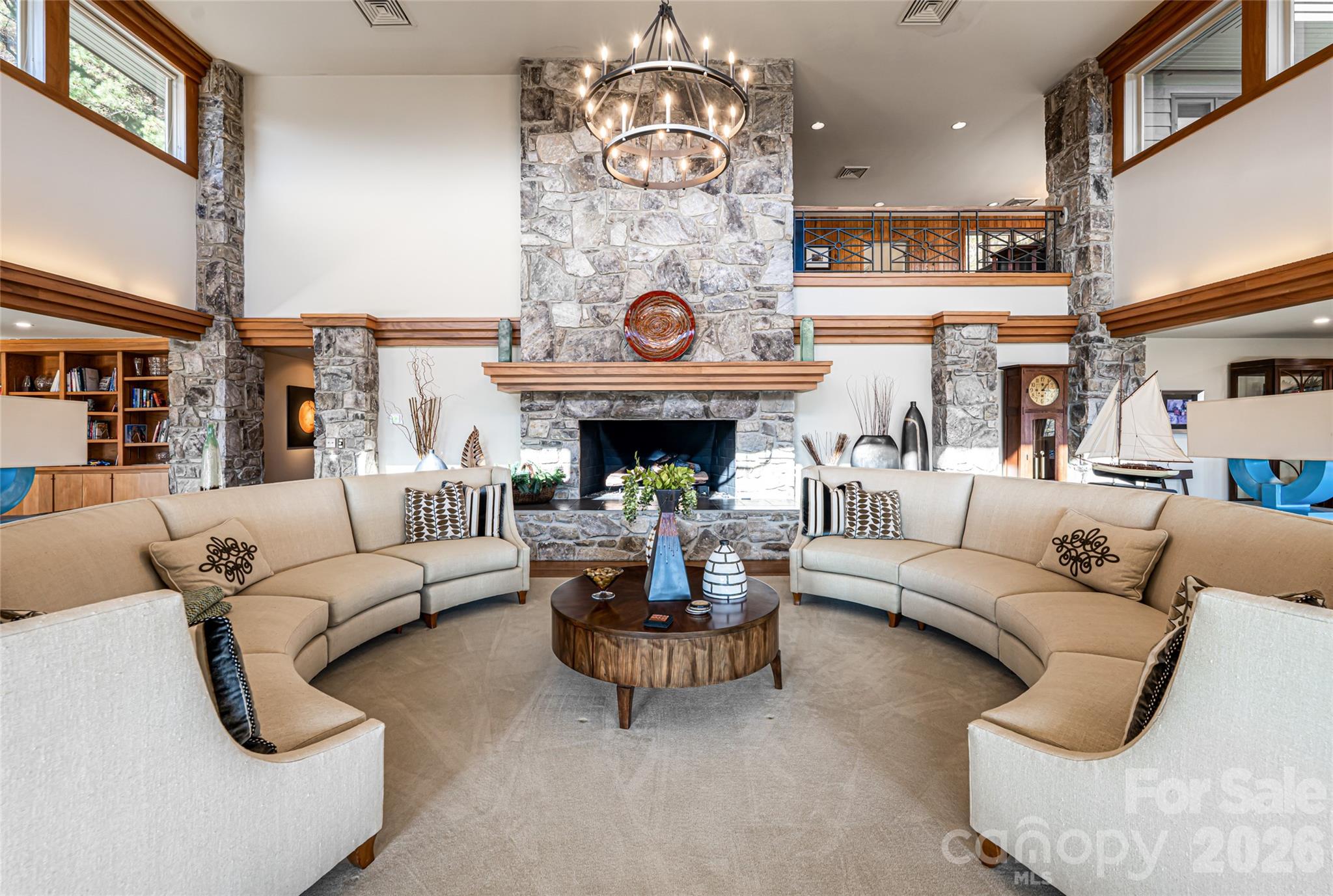 Laurel Ridge Country Club - Residential