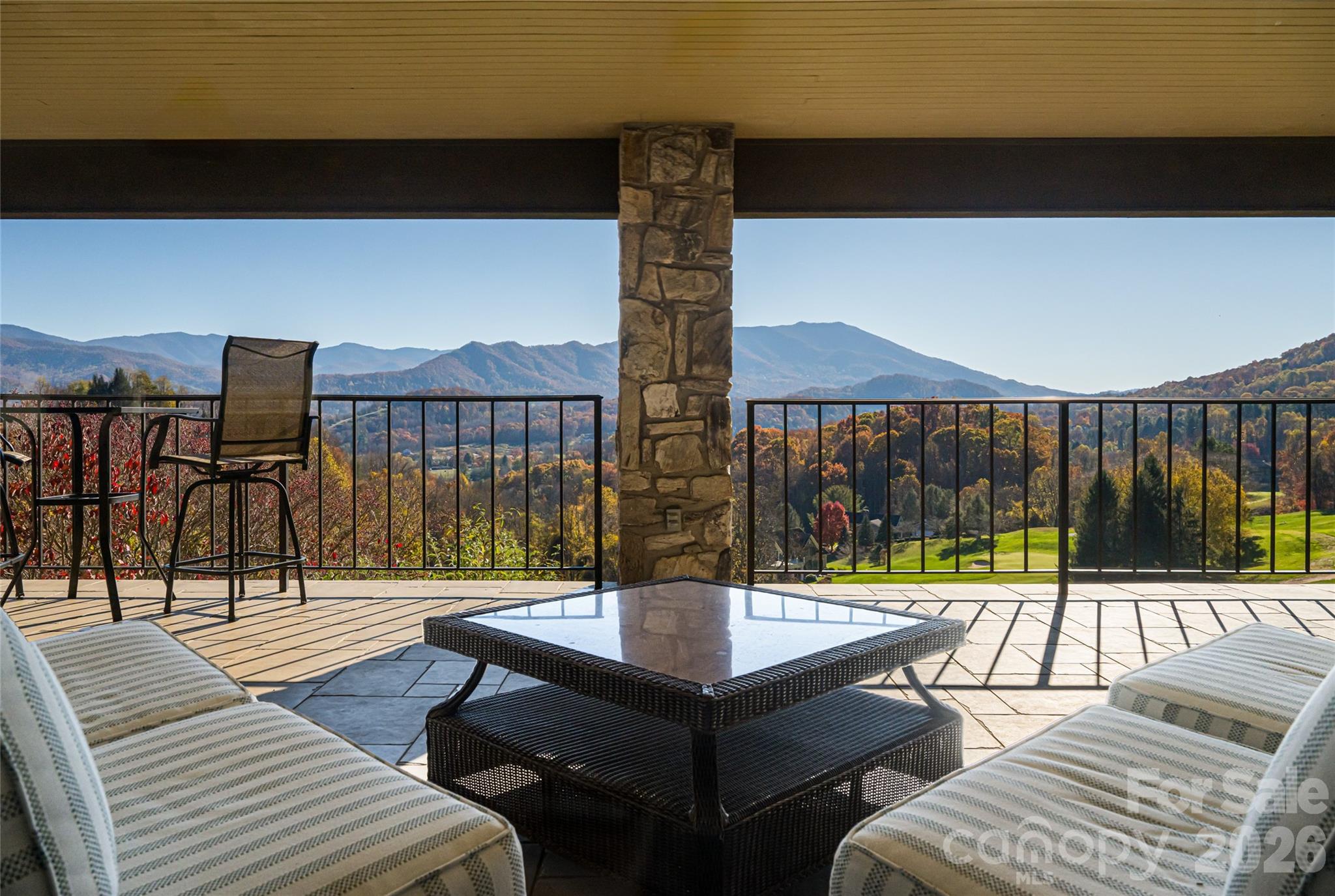 Laurel Ridge Country Club - Residential