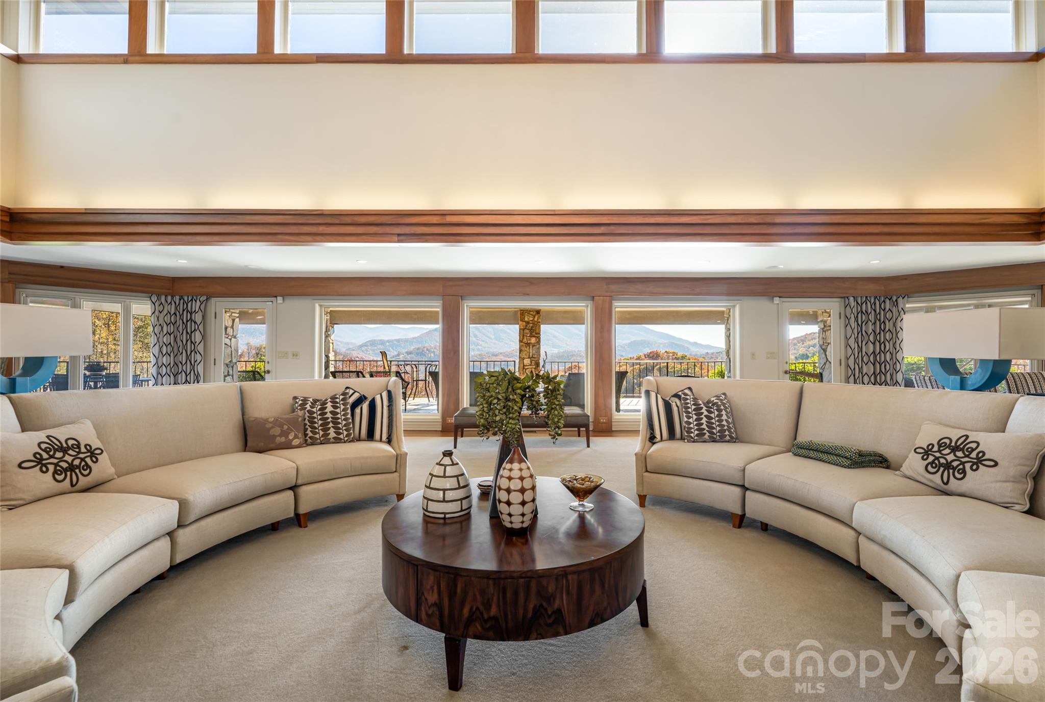 Laurel Ridge Country Club - Residential