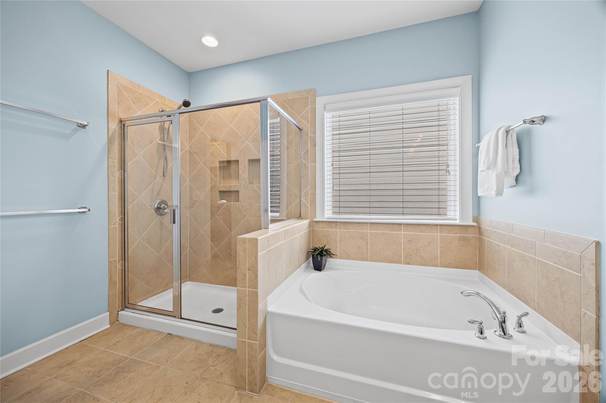 Lake Ridge - Residential
