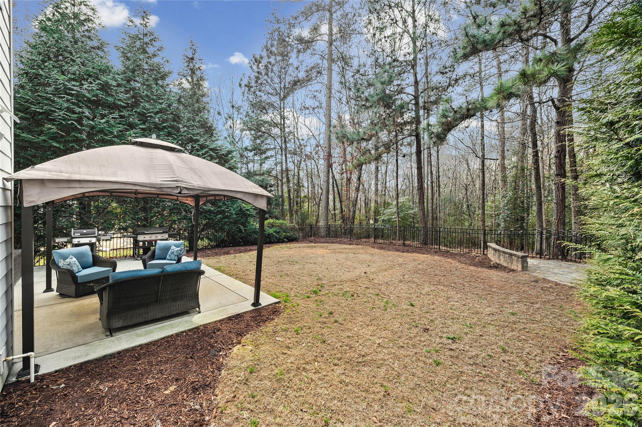 Lake Ridge - Residential