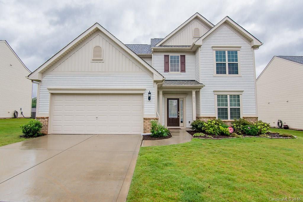 Popular floorplan in desired neighborhood located close to EVERYTHING! Low taxes of Indian Land. A few miles to Downtown Fort Mill, a few miles to Ballantyne, or Pineville. Hardwoods on main floor, dining room or office space, bedroom and full bath on main, upgraded kitchen with granite, gourmet cabinets, gas range, gas log fireplace in great room, HUGE bonus room on 2nd floor. Cubbies/drop station in entry from garage. Cul-de-sac lot.