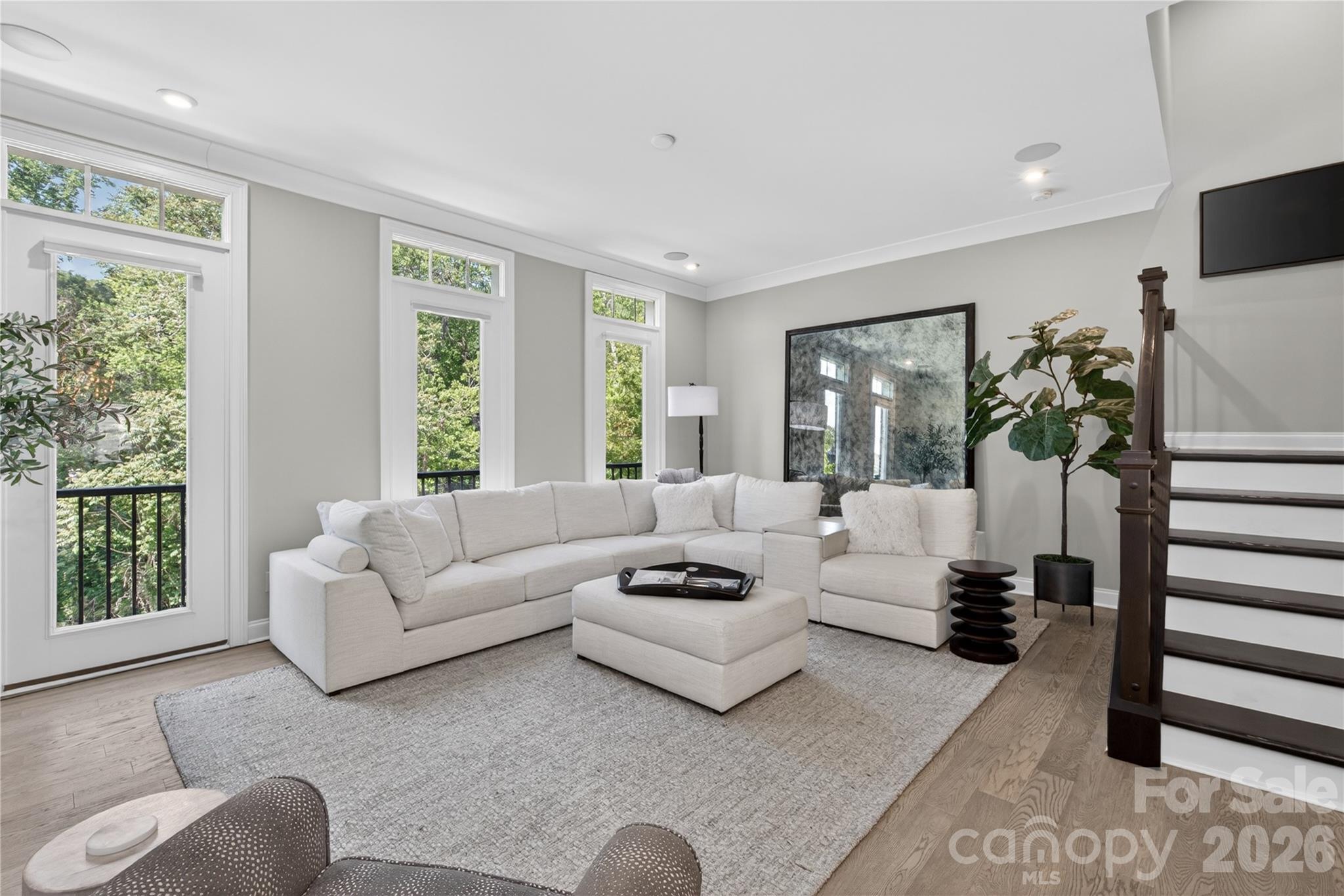 Elizabeth - Residential