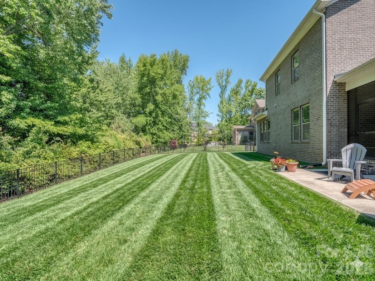The Falls at Weddington - Residential
