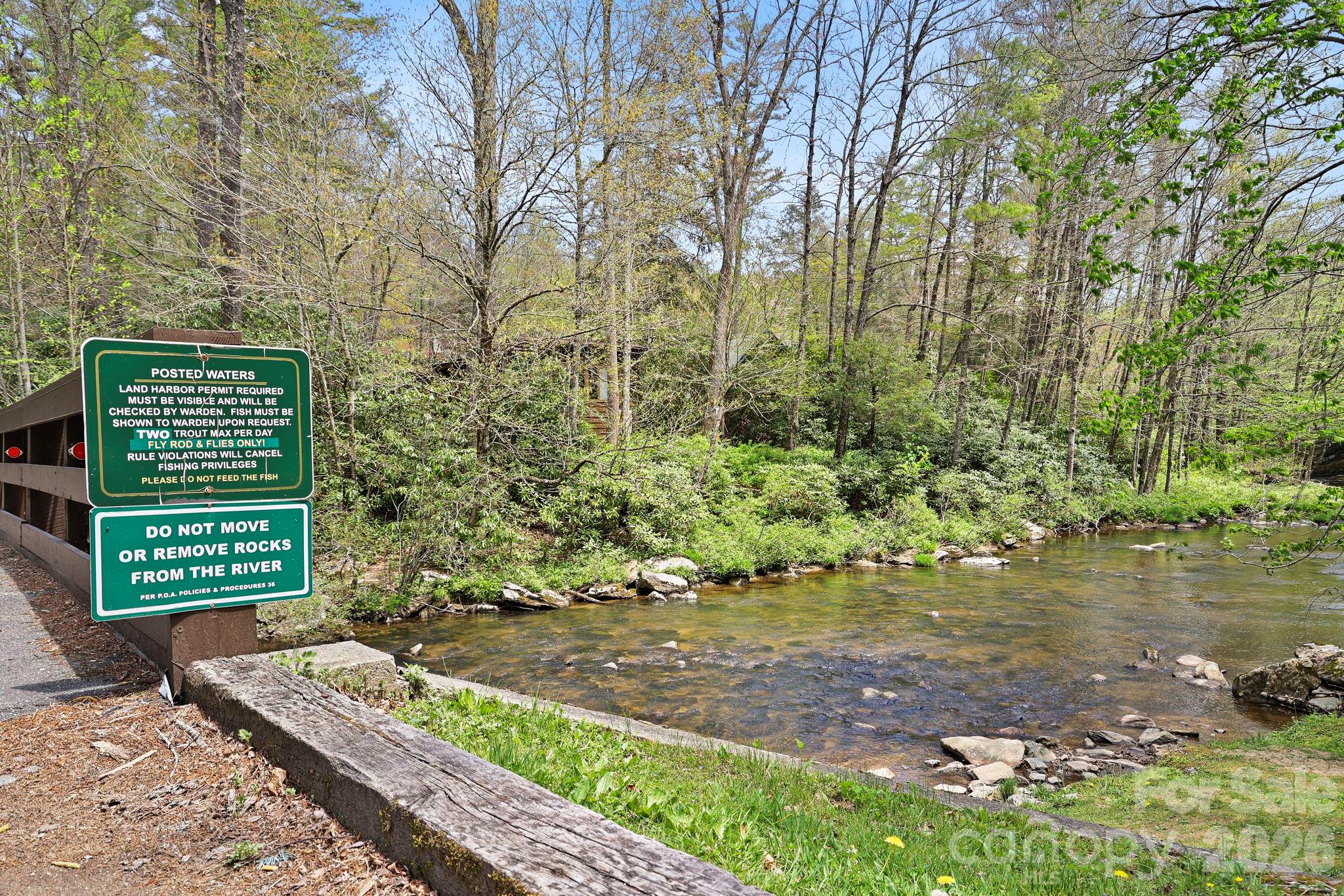 Linville Land Harbor - Residential