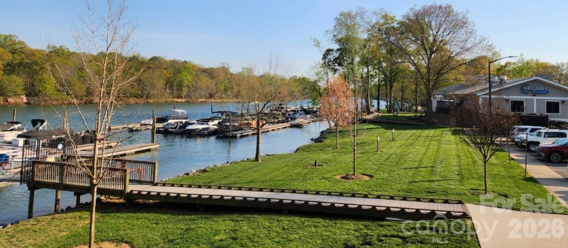 Riverfront - Residential
