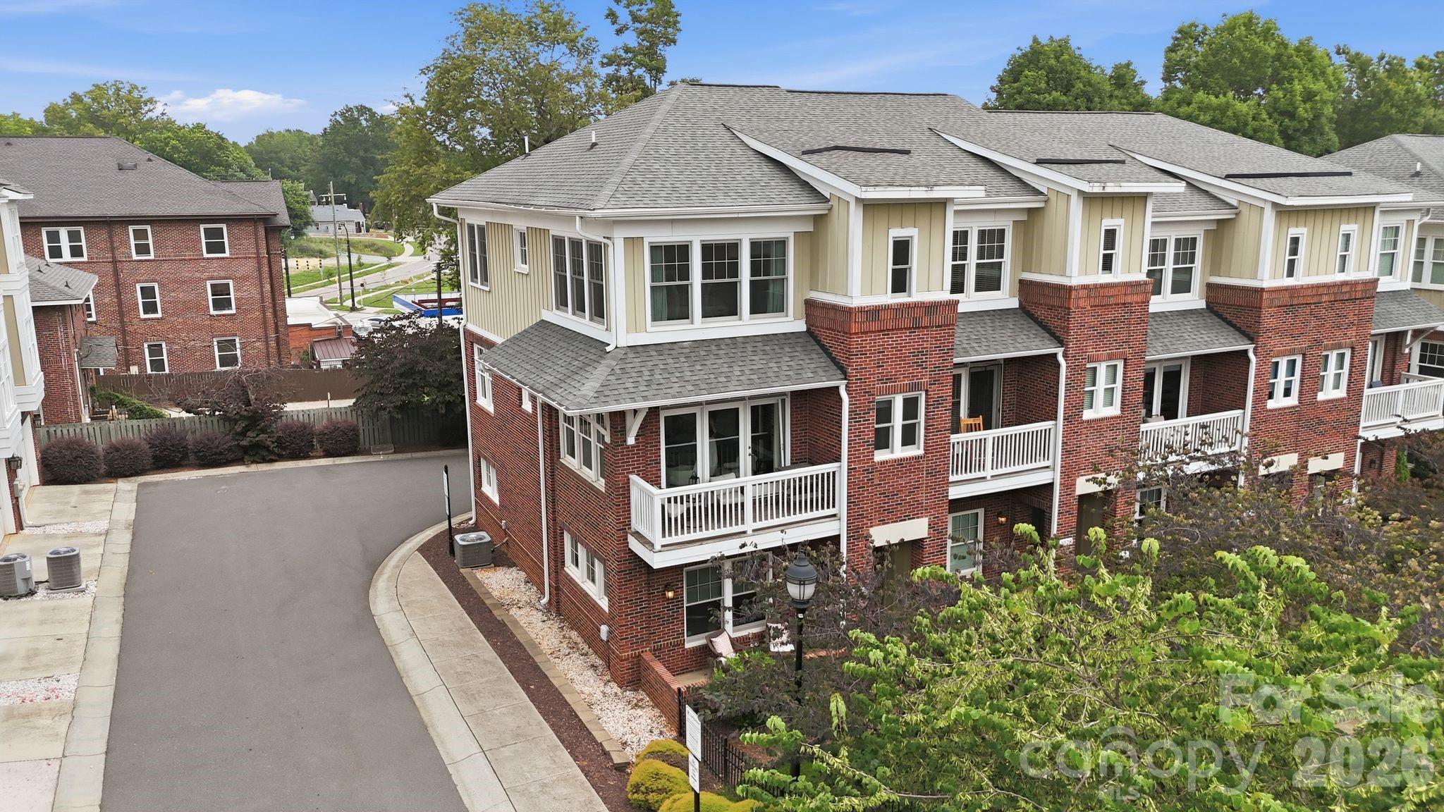Wesley Heights - Residential