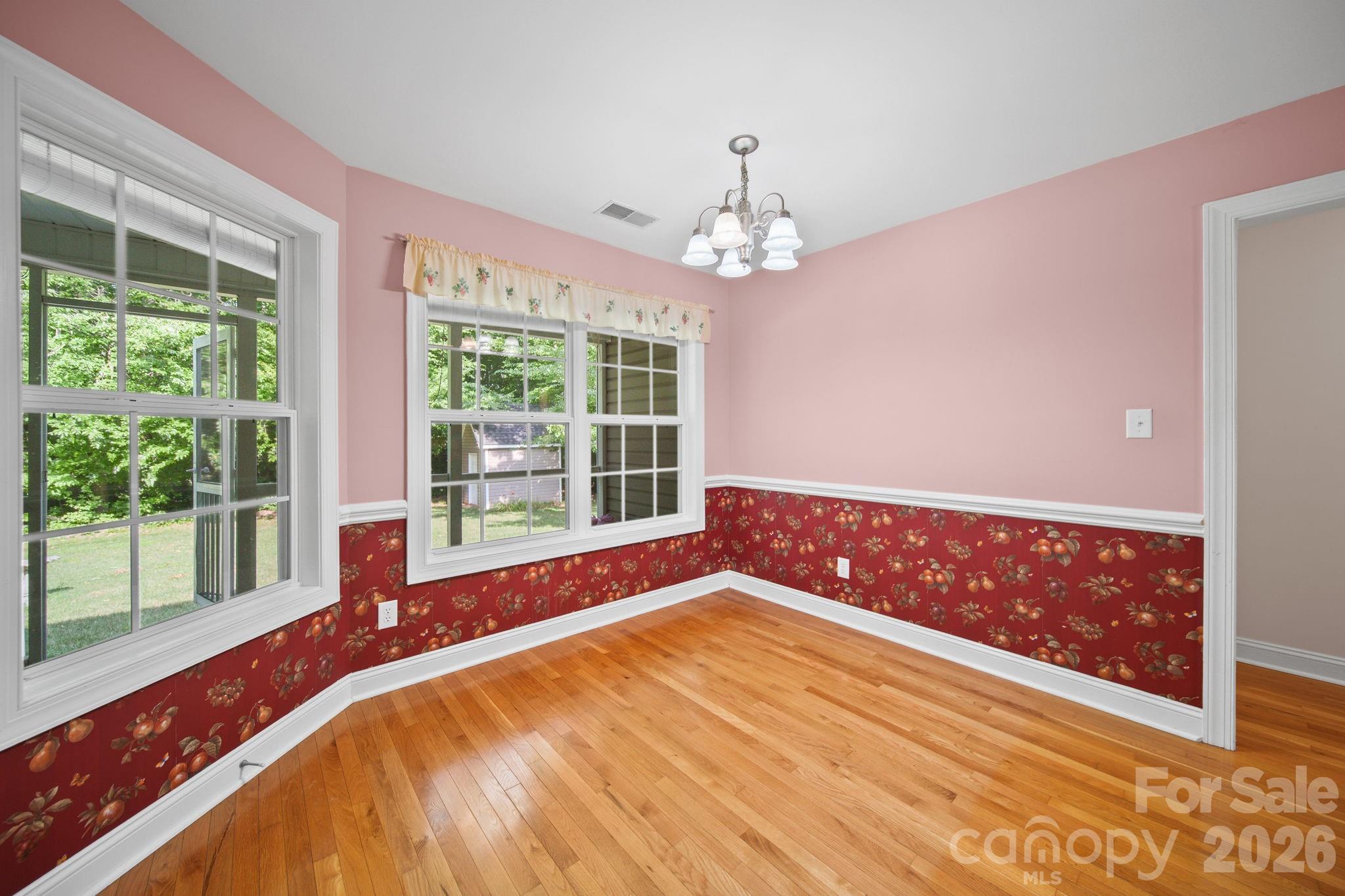 Lauren Woods - Residential