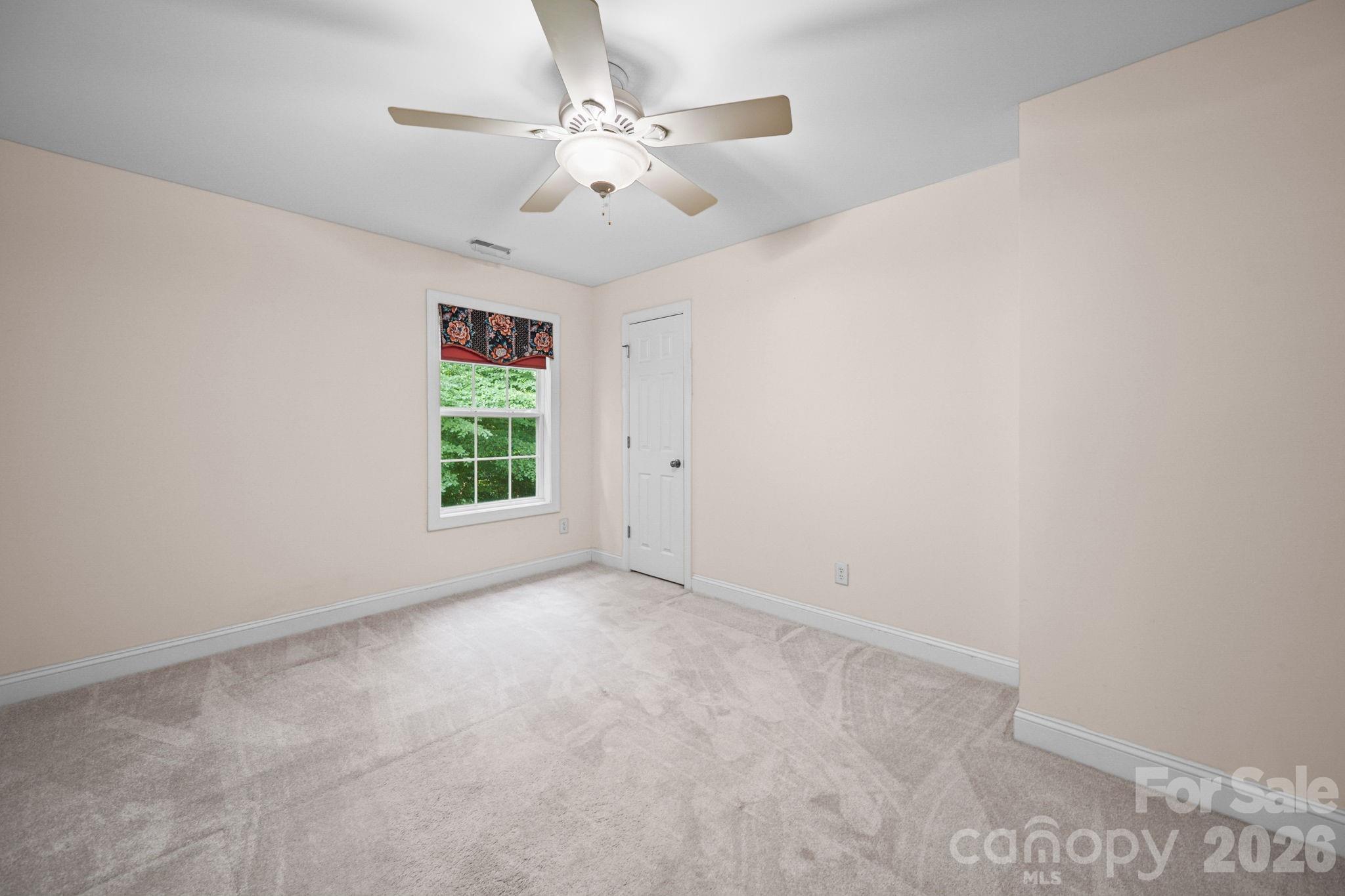 Lauren Woods - Residential