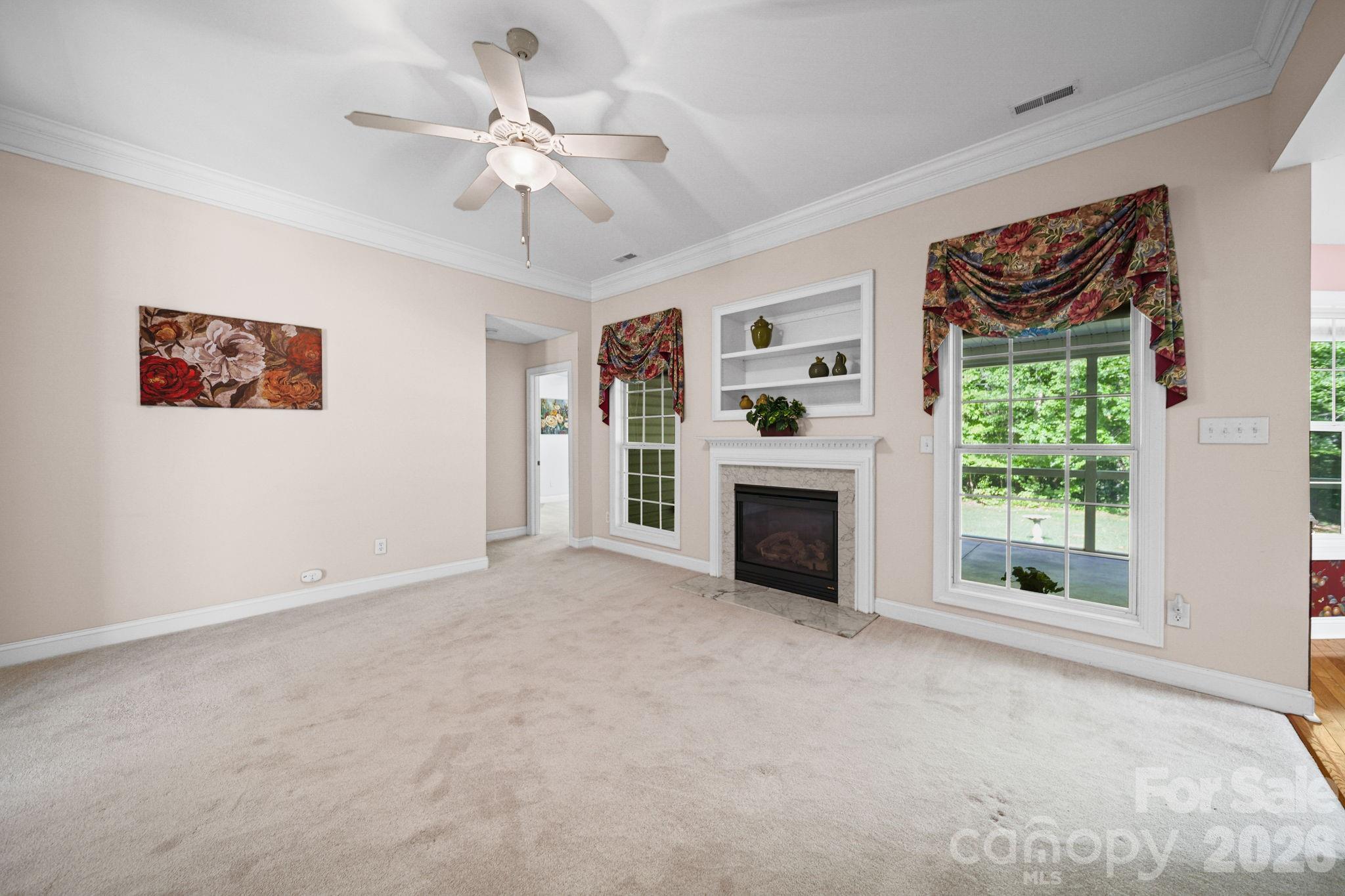 Lauren Woods - Residential