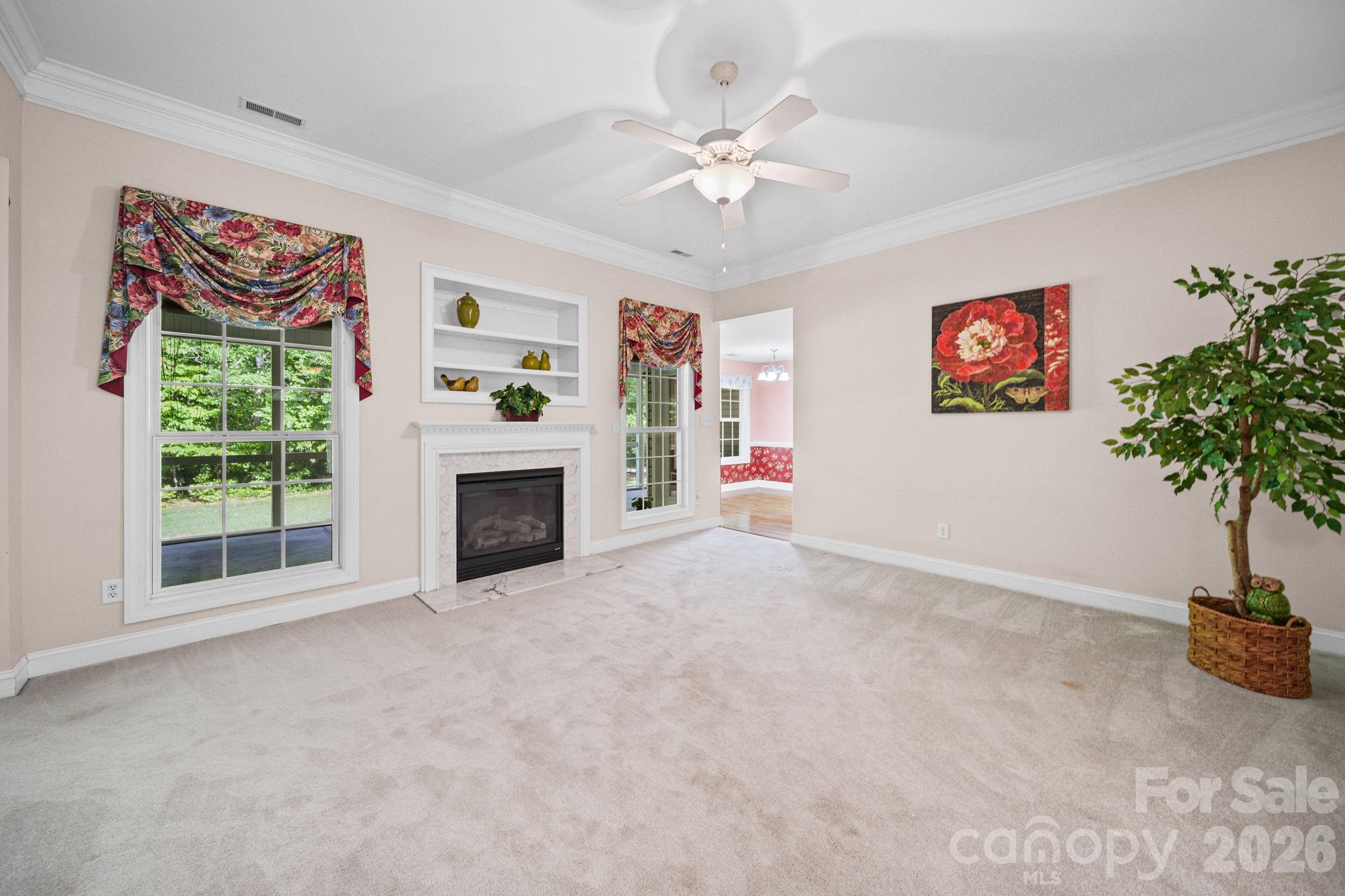 Lauren Woods - Residential