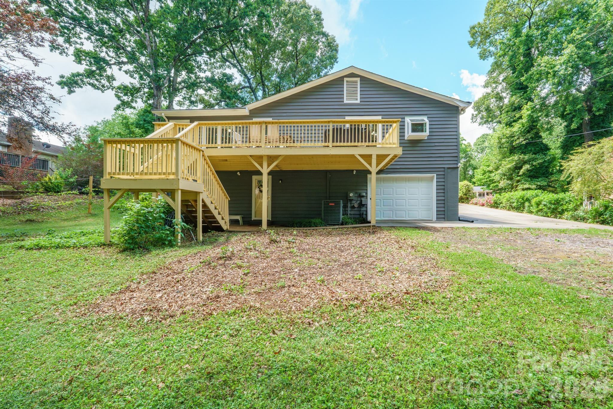 Country Valley - Residential