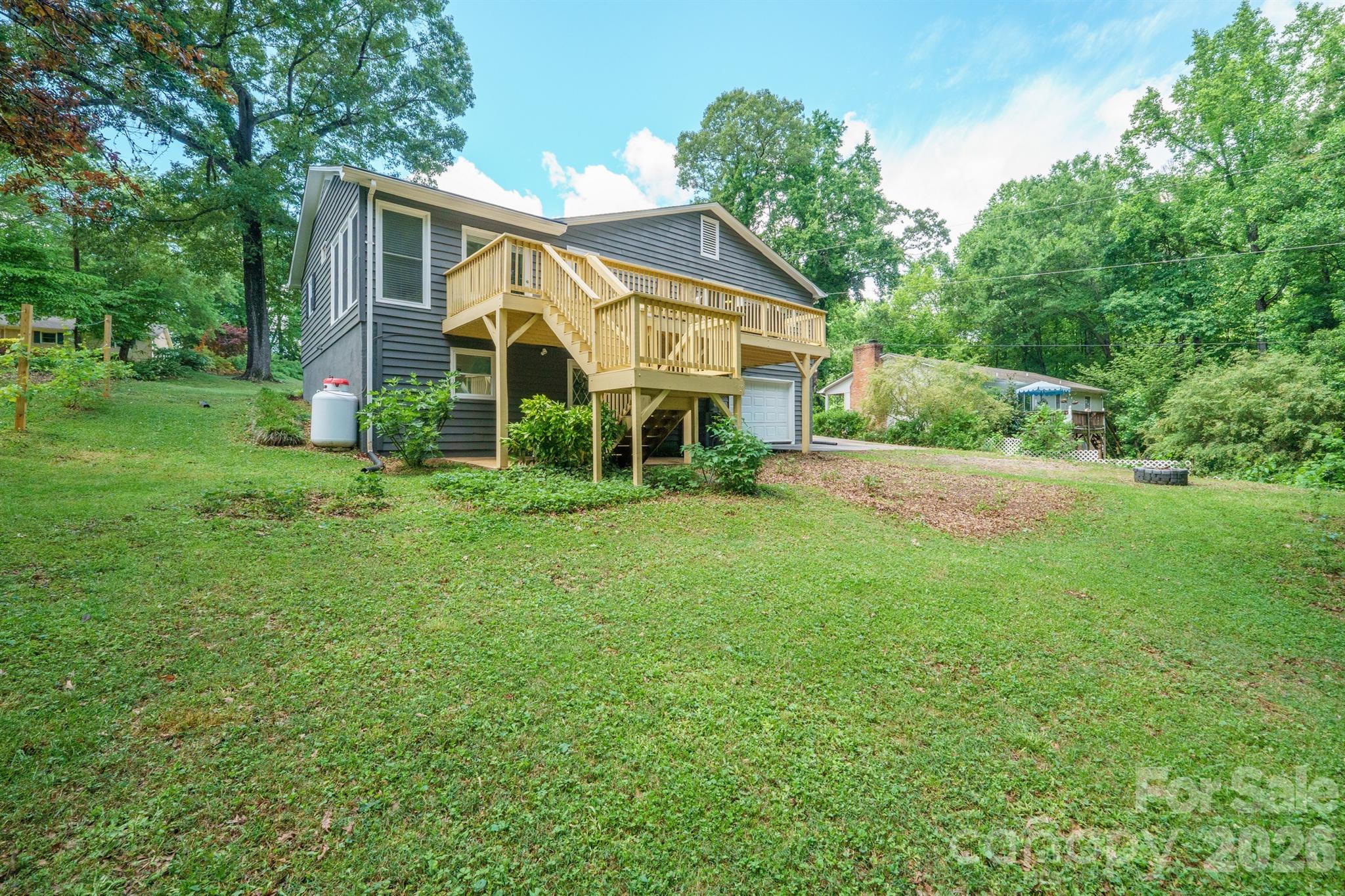 Country Valley - Residential