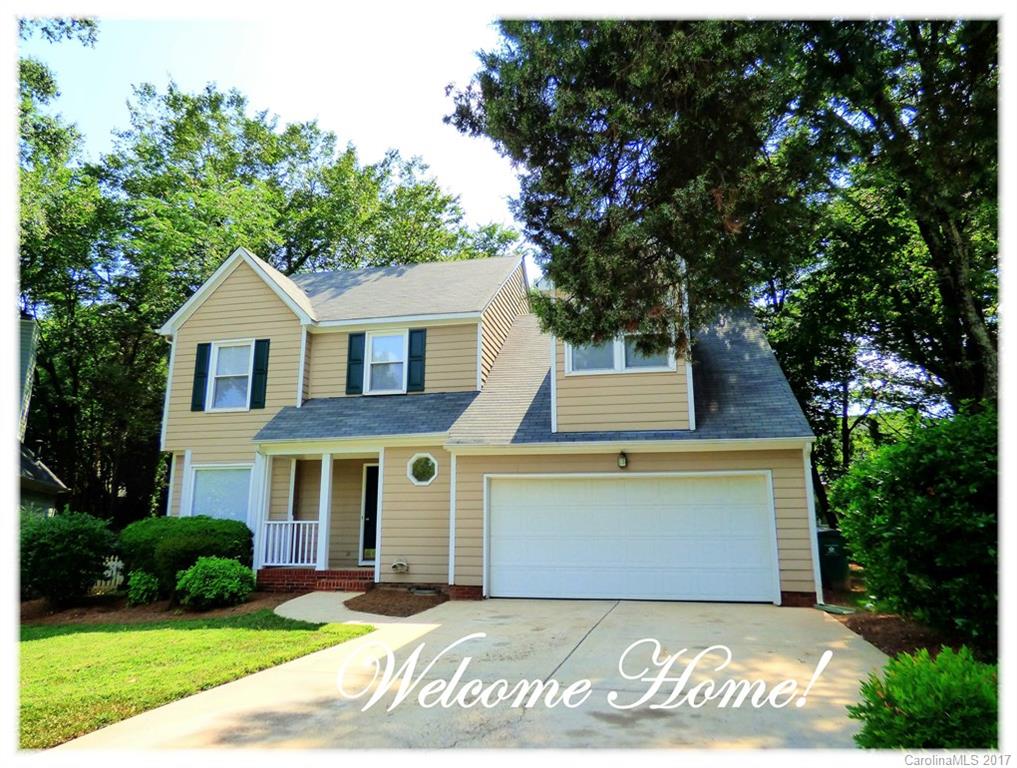Stunning home w/all NEW Granite counters, gorgeous tile back splash,move-in ready.  New Oven & Dishwasher! Perfect floor plan with entertaining in mind! Treed backyard w/large deck. Located on a quiet cul-de-sac in sought after Davis Lake, close to schools, shopping, restaurants...list goes on and on! THIS IS A MUST SEE!  Call today for your personal showing.