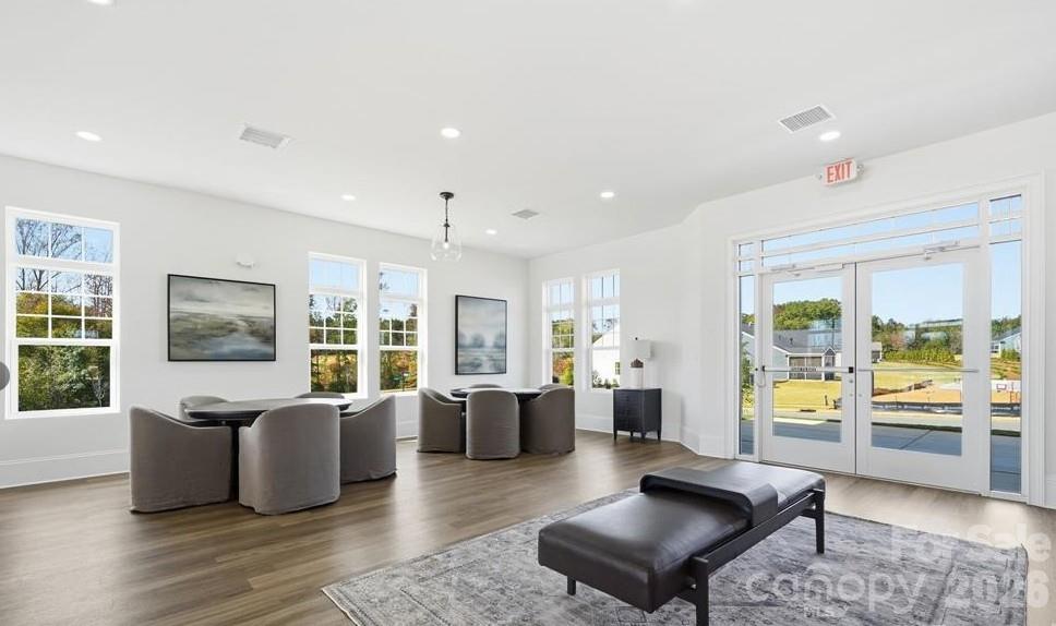 The Retreat at Laurelbrook - Residential