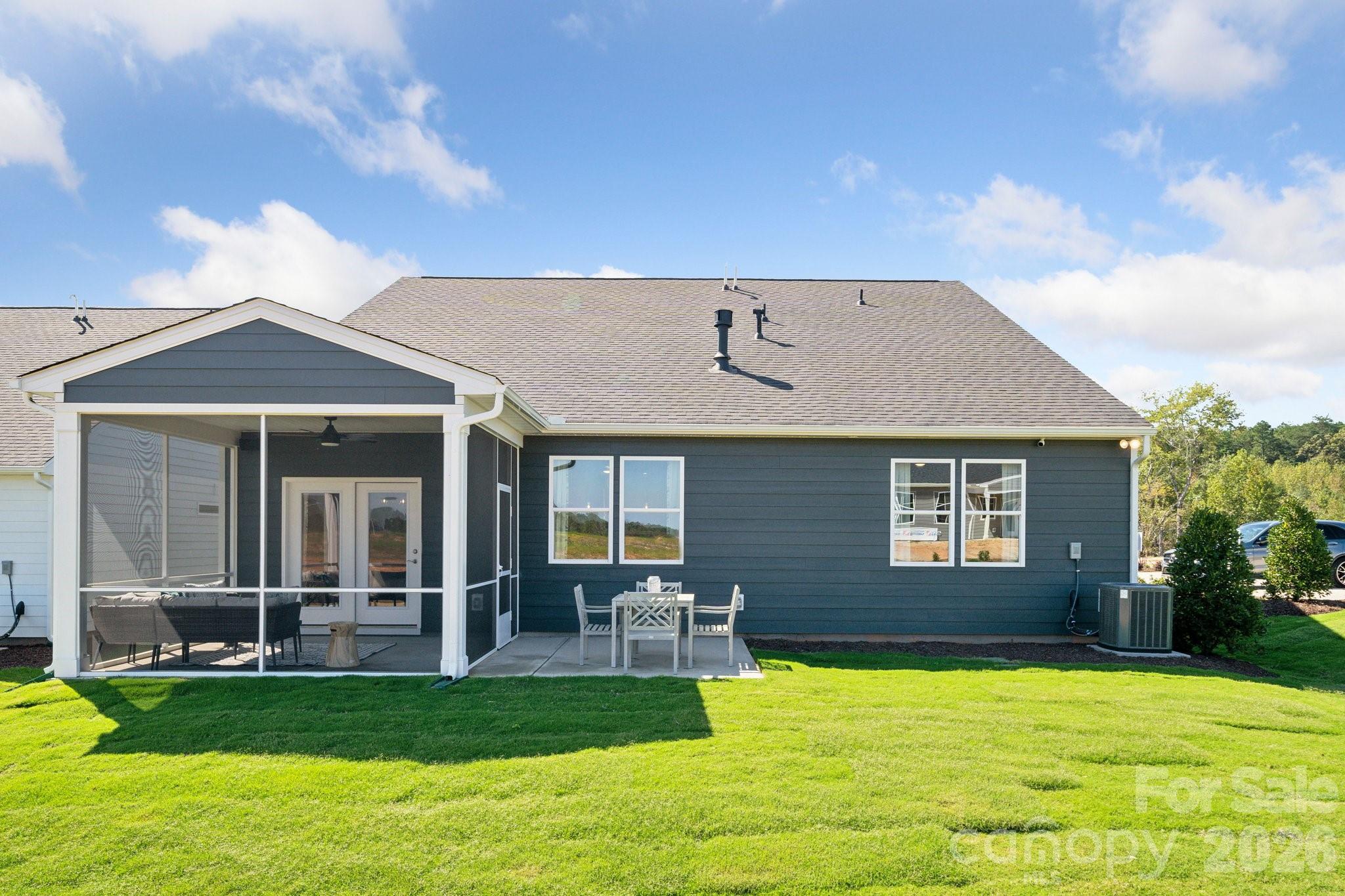 The Retreat at Laurelbrook - Residential