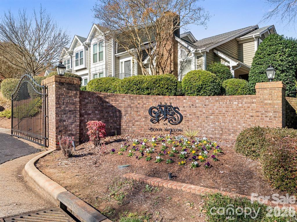 The Gates at Quail Hollow - Residential