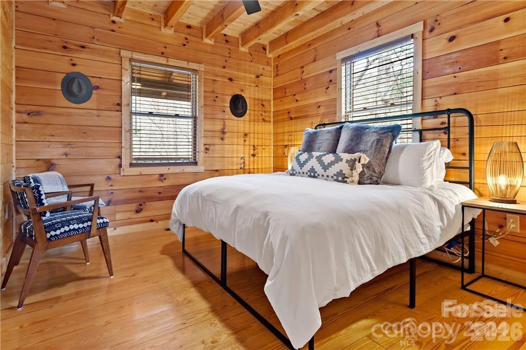 Gateway Mountain - Residential