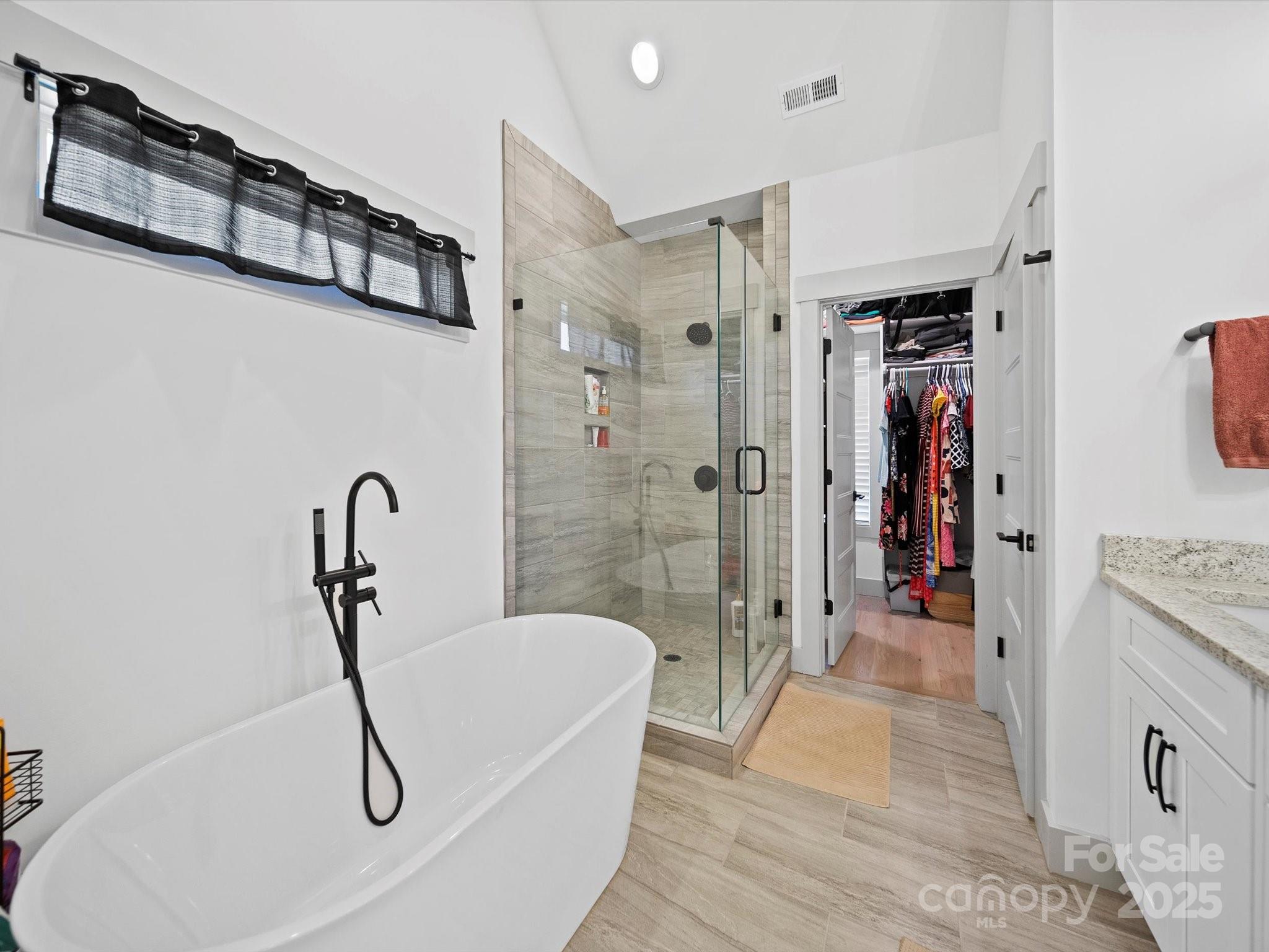 Sanders Landing - Residential