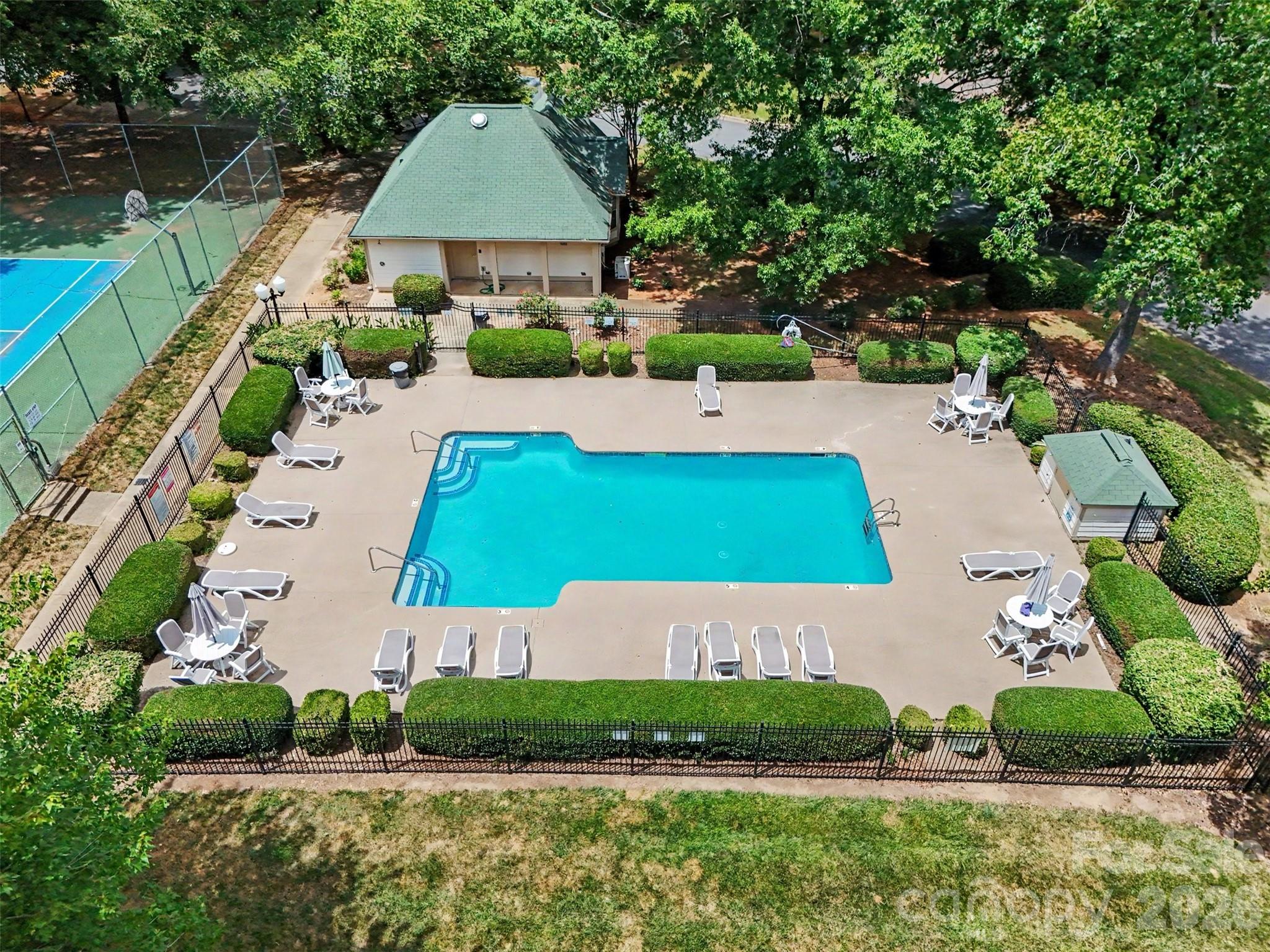 Churchill Downs - Residential