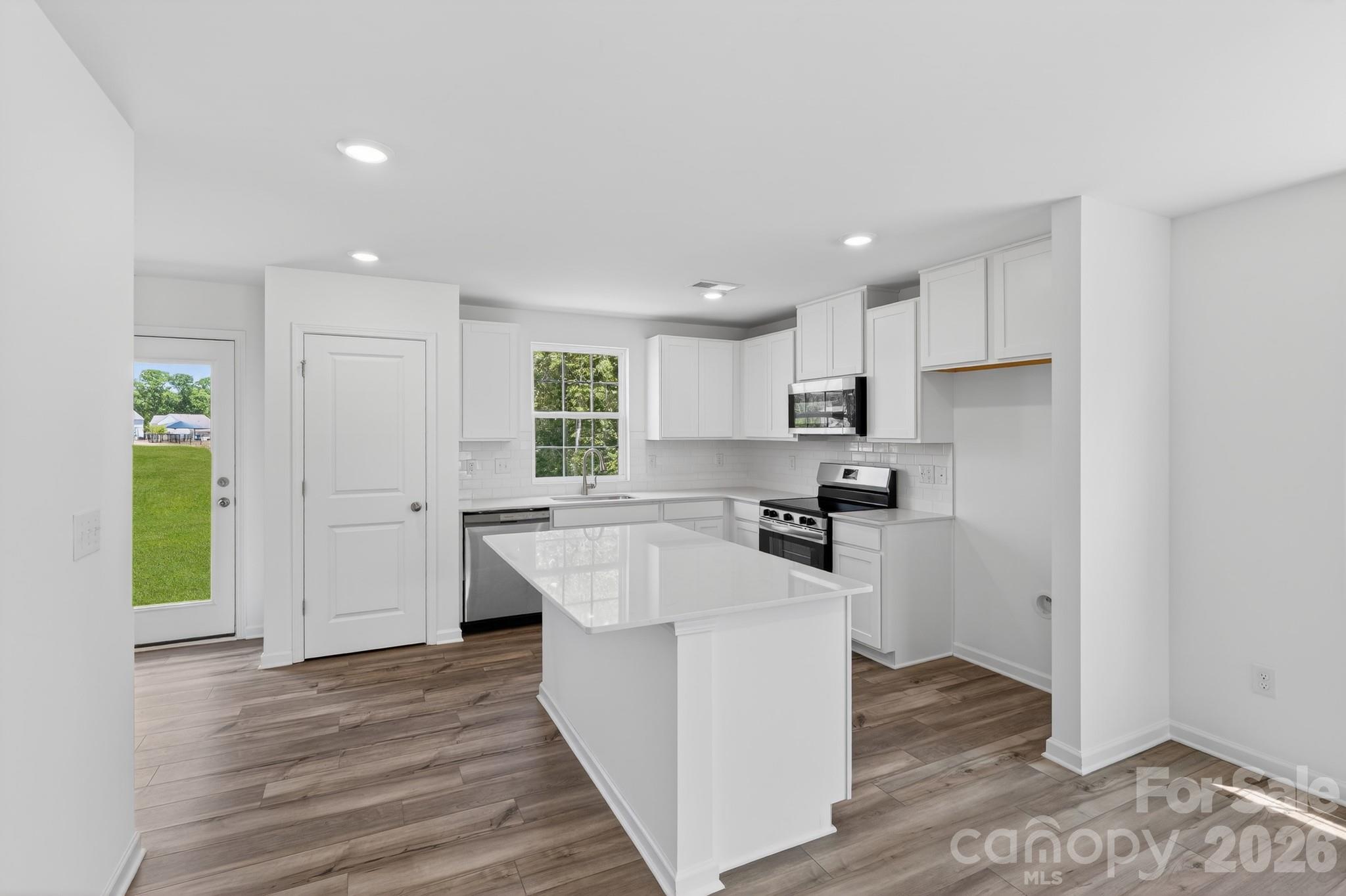Creekside Cottages - Residential