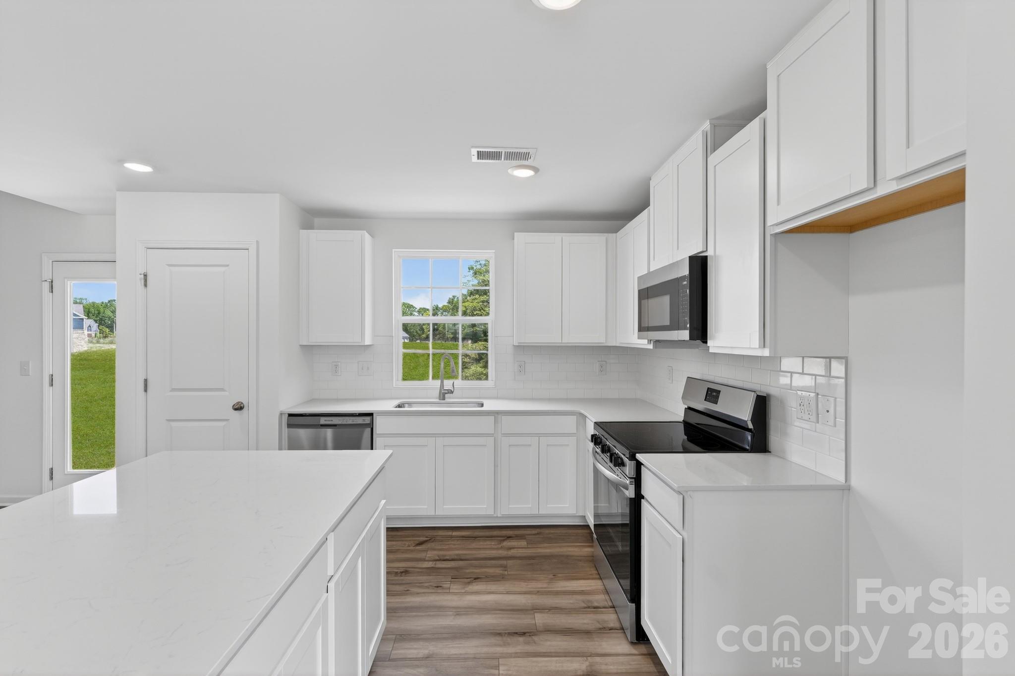 Creekside Cottages - Residential