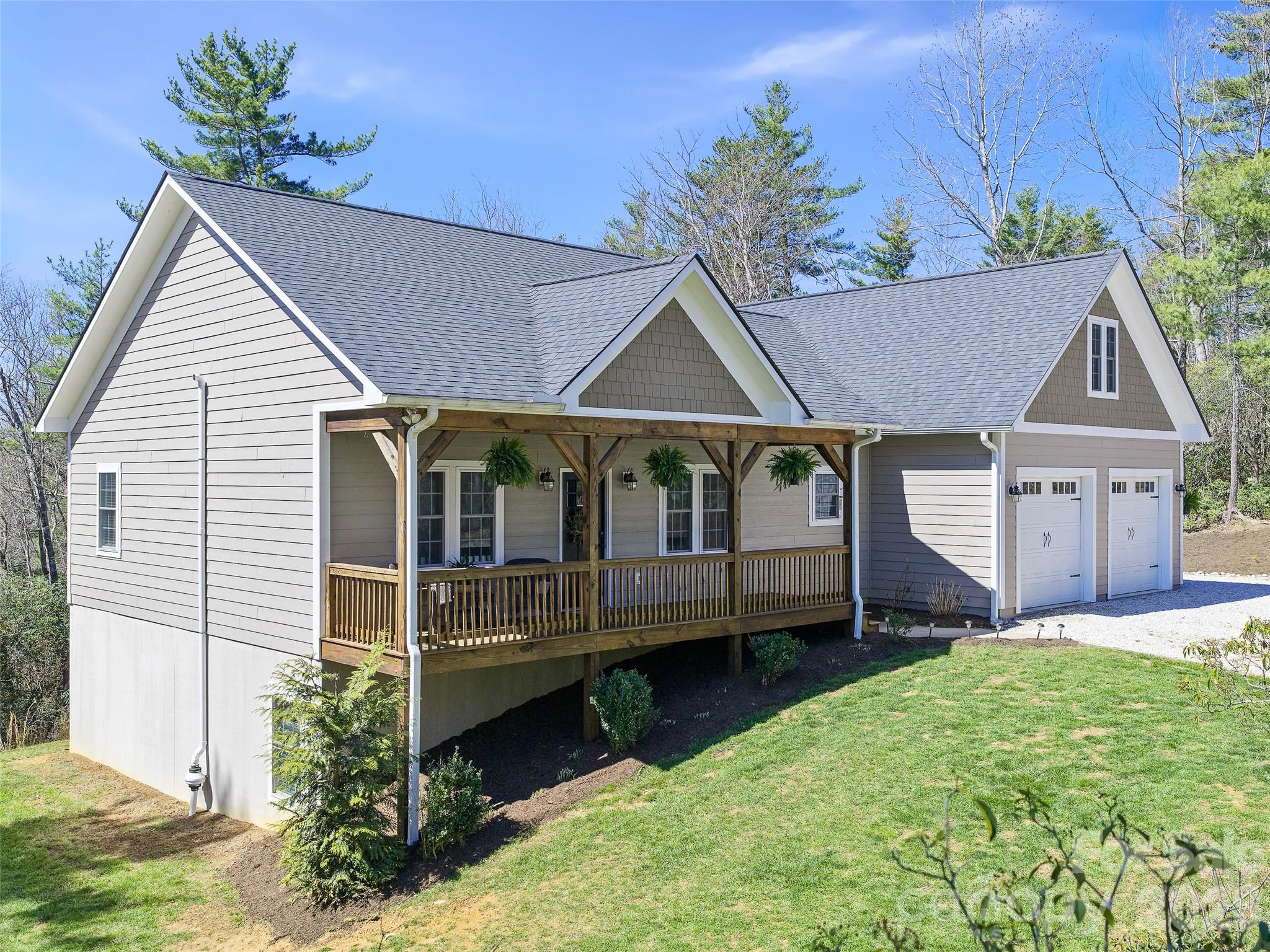 Humpback Mountain - Residential